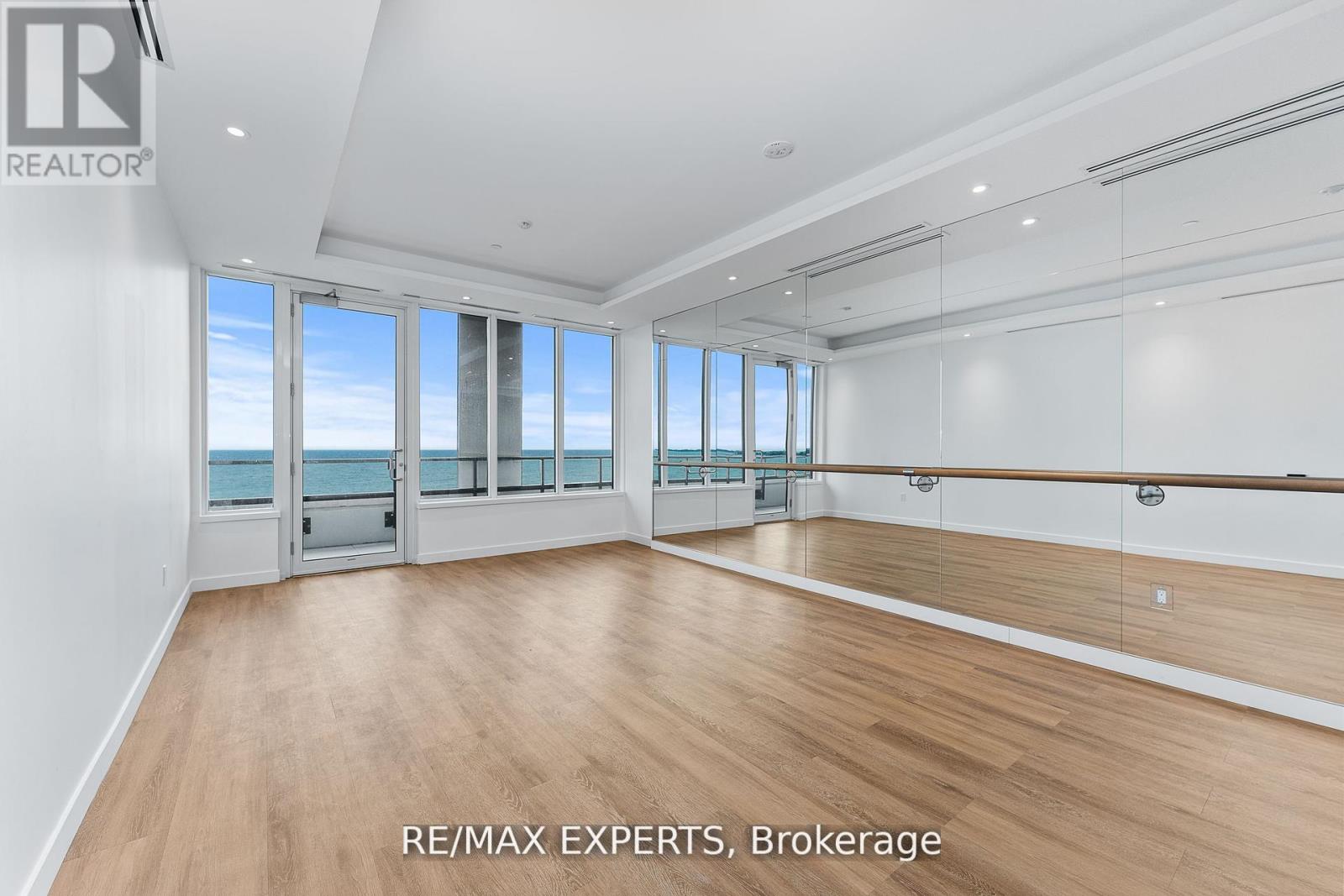 2512 - 1926 Lake Shore Boulevard W, Toronto, Ontario  M6S 1A1 - Photo 18 - W12963976