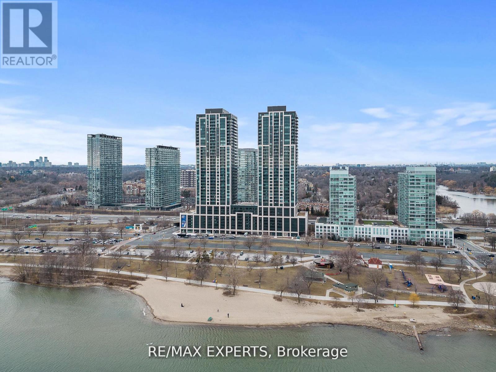 2512 - 1926 Lake Shore Boulevard W, Toronto, Ontario  M6S 1A1 - Photo 2 - W12963976