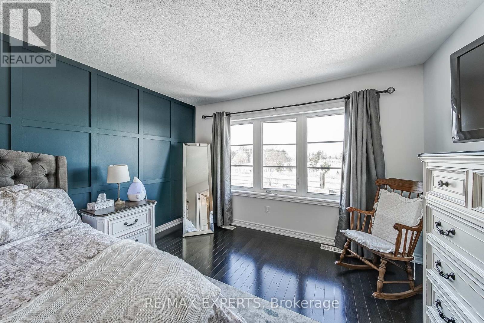 60 Humbershed Crescent, Caledon, Ontario  L7E 2X4 - Photo 22 - W12963992