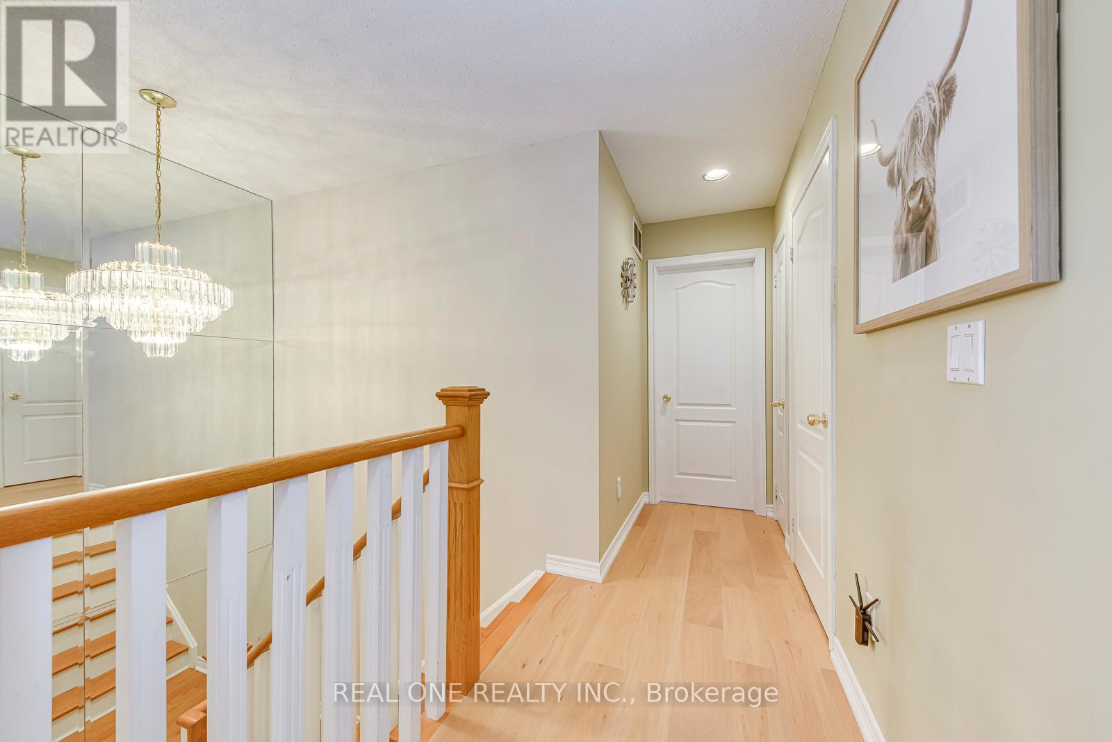 6 - 2250 Rockingham Drive, Oakville, Ontario  L6H 6J3 - Photo 20 - W12964026