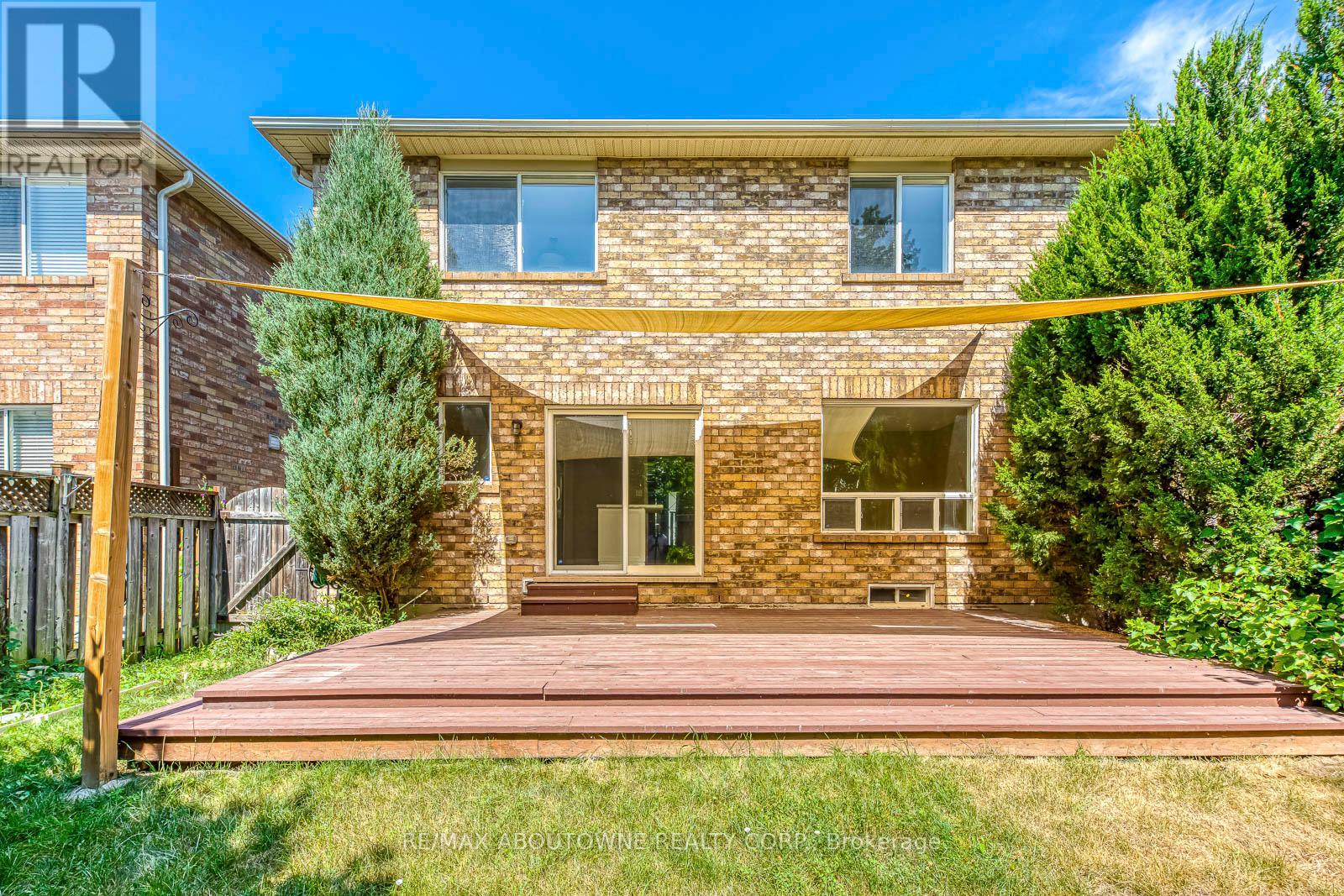 3037 Abernathy Way, Oakville, Ontario  L6M 5C1 - Photo 37 - W12964070