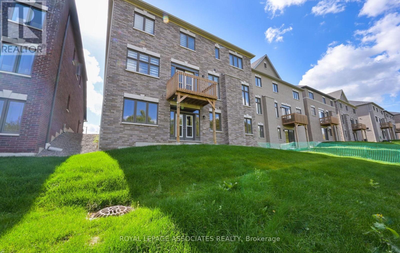 55 Raspberry Ridge Avenue, Caledon, Ontario  L0C 0H1 - Photo 50 - W12964202