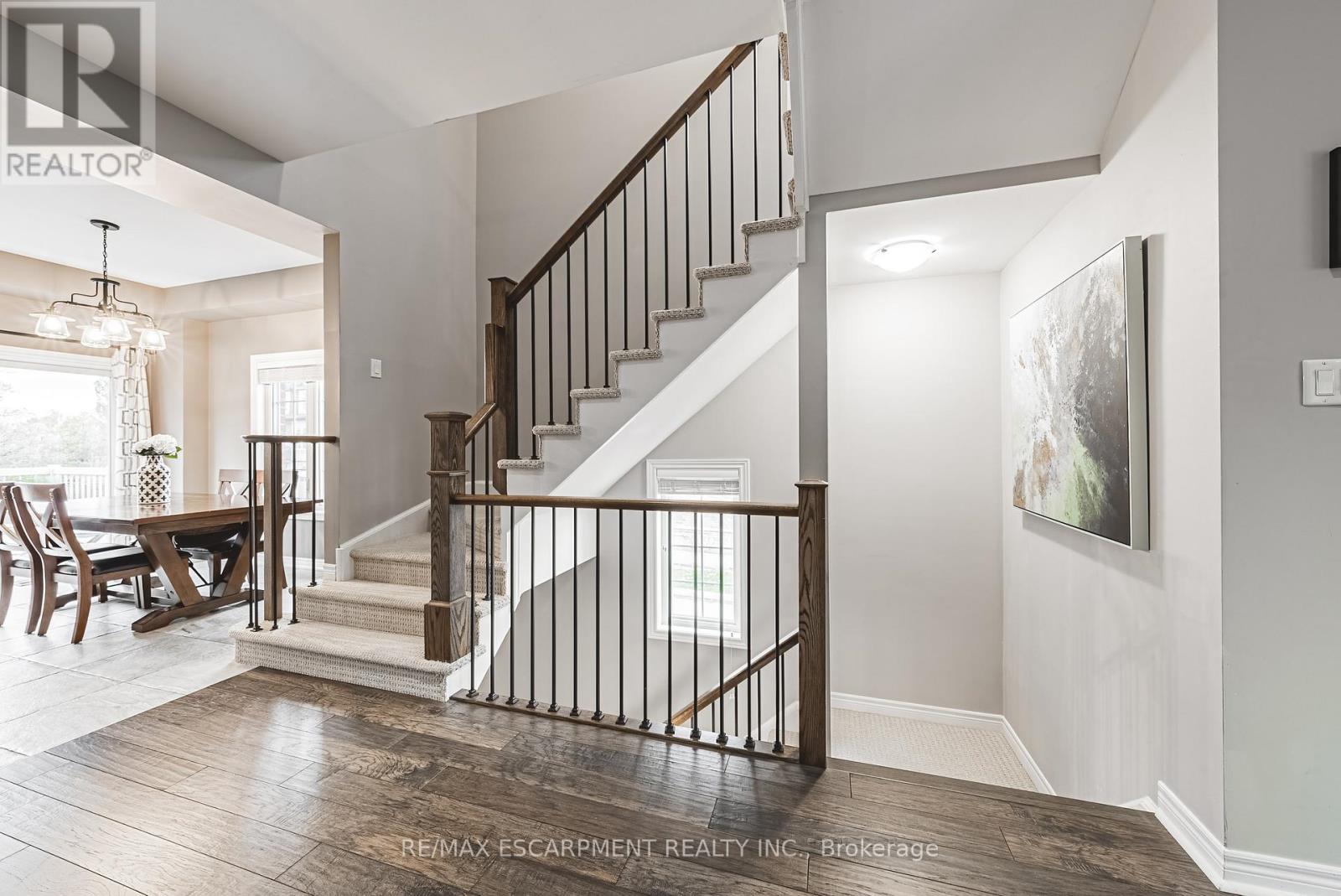 4 - 2220 Queensway Drive, Burlington, Ontario  L7R 0E7 - Photo 10 - W12964204