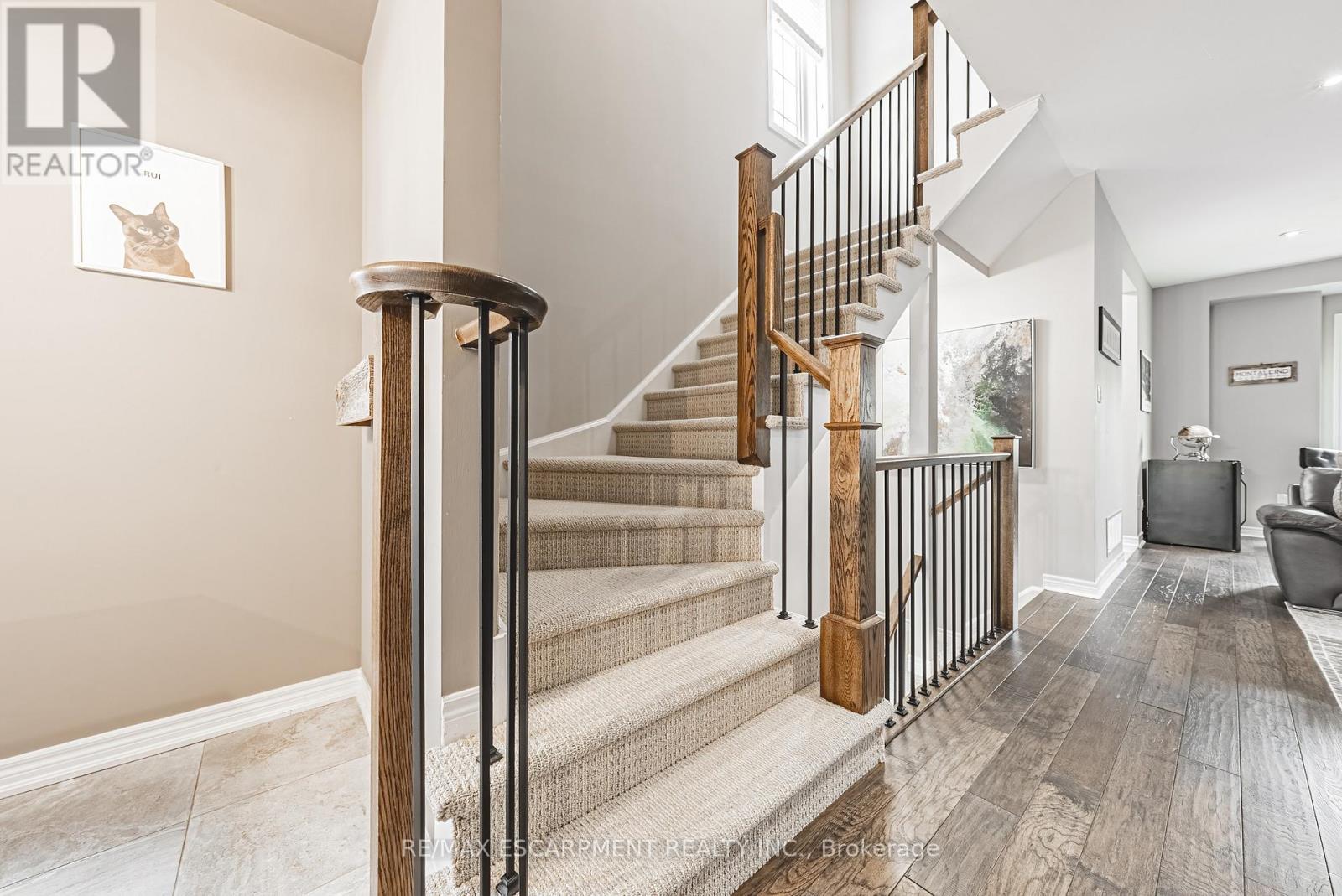 4 - 2220 Queensway Drive, Burlington, Ontario  L7R 0E7 - Photo 21 - W12964204