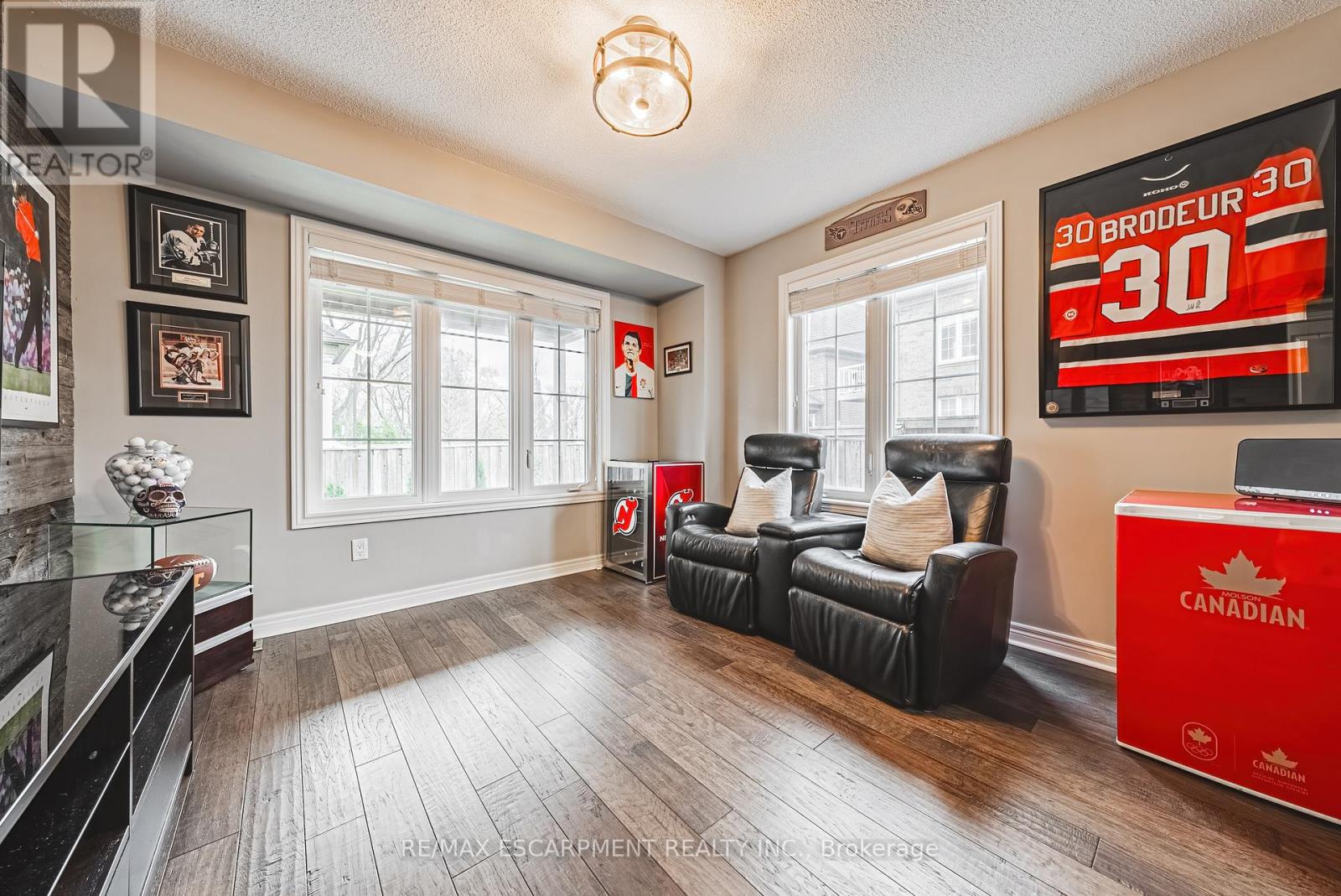 4 - 2220 Queensway Drive, Burlington, Ontario  L7R 0E7 - Photo 6 - W12964204