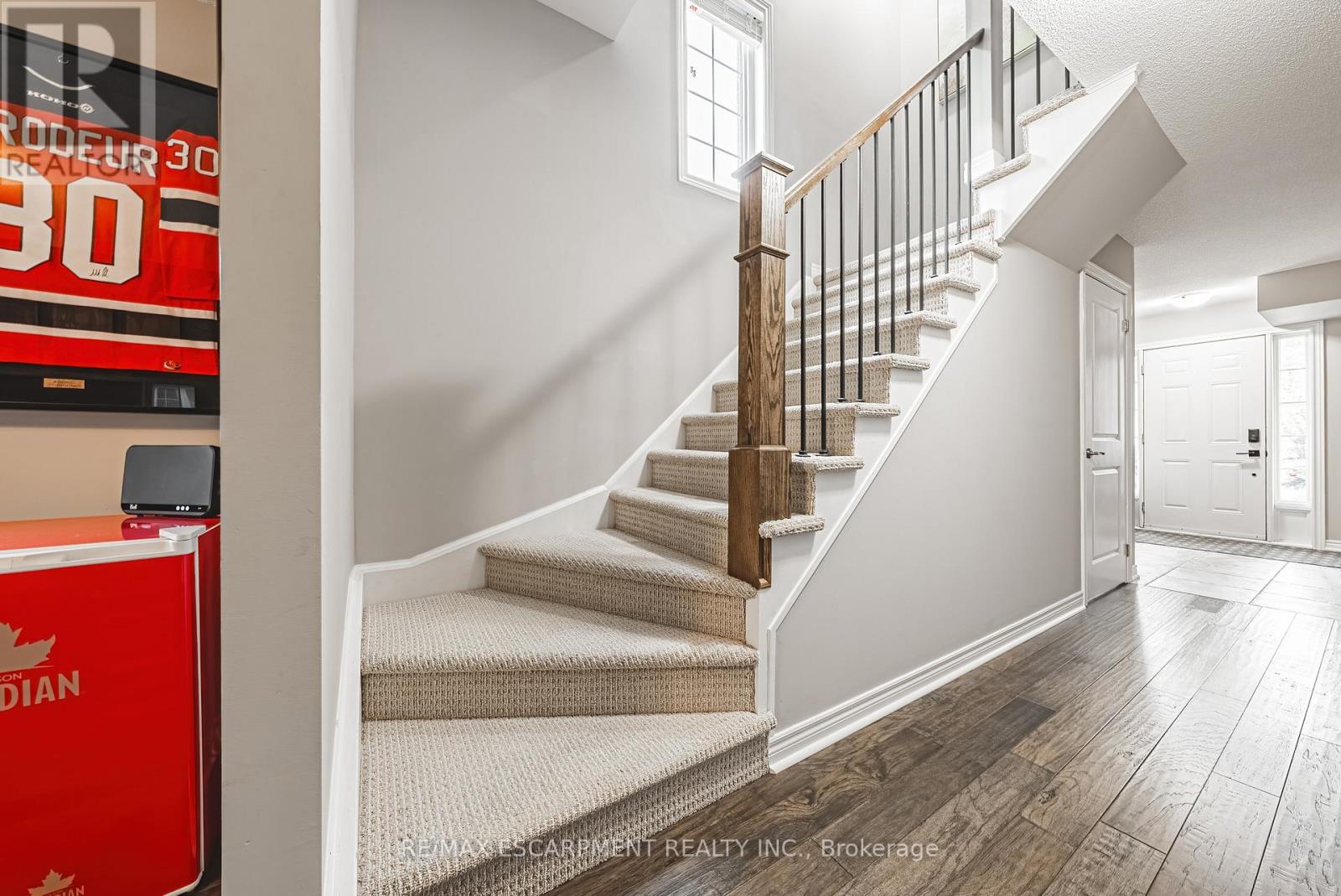 4 - 2220 Queensway Drive, Burlington, Ontario  L7R 0E7 - Photo 9 - W12964204