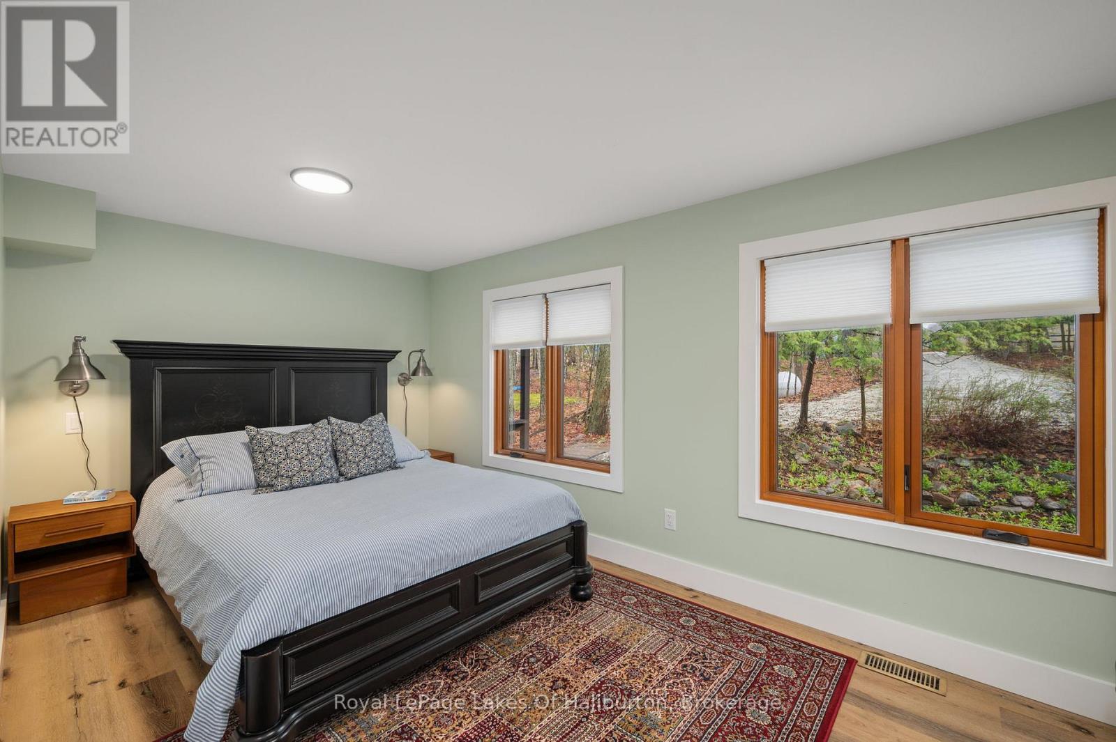 1073 Grass Lake Road, Dysart Et Al, Ontario  K0M 1S0 - Photo 27 - X12964336