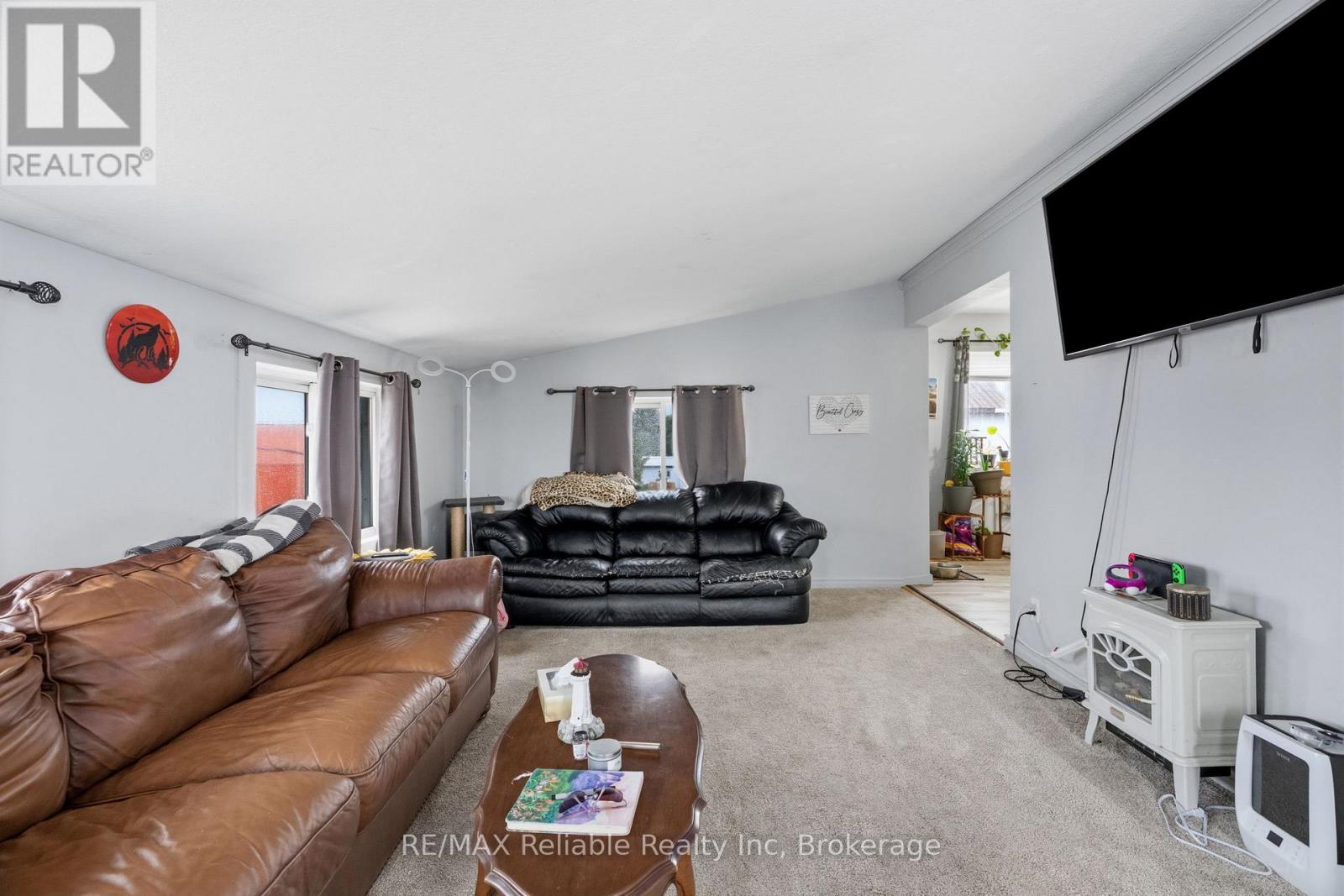 271 Main Street, Central Huron, Ontario  N0M 2H0 - Photo 26 - X12964392