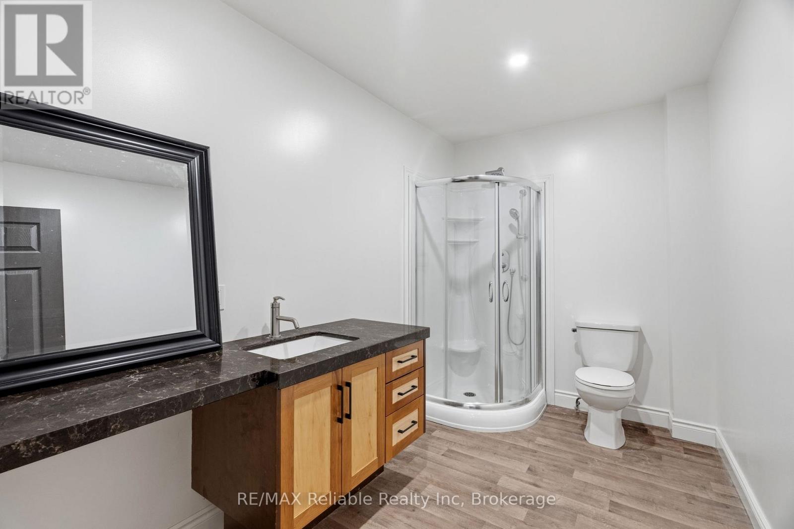 271 Main Street, Central Huron, Ontario  N0M 2H0 - Photo 25 - X12964398