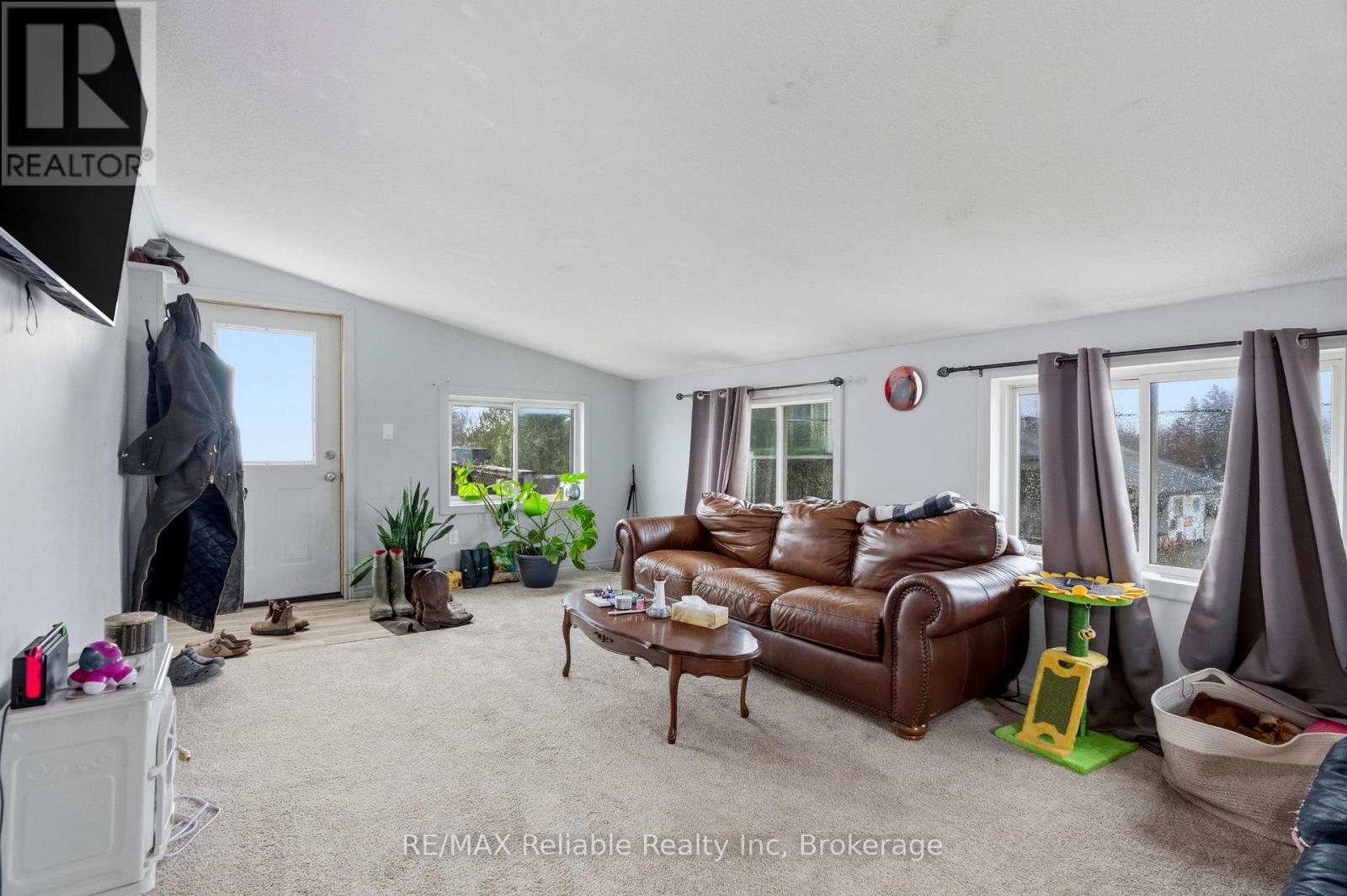 271 Main Street, Central Huron, Ontario  N0M 2H0 - Photo 26 - X12964398