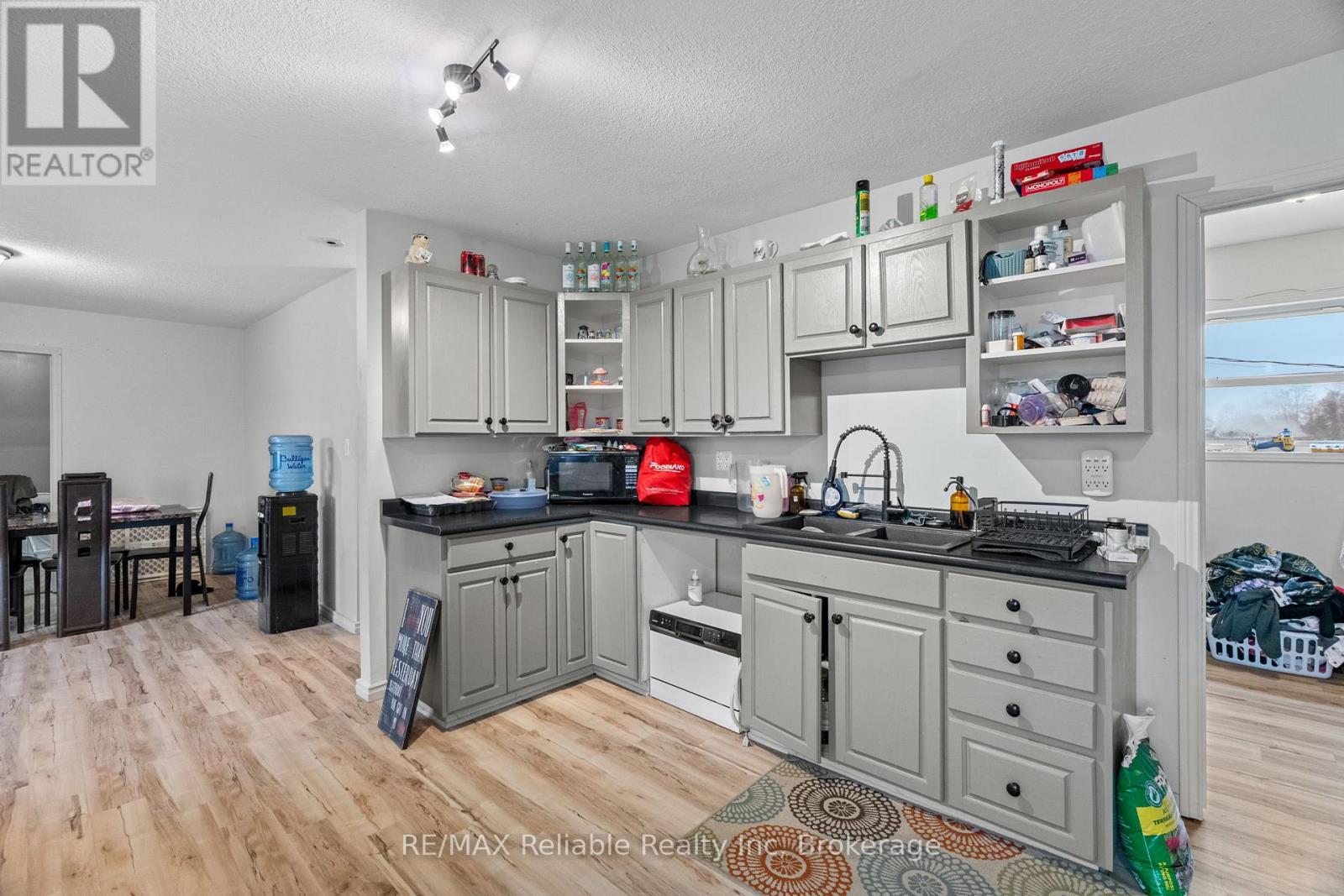 271 Main Street, Central Huron, Ontario  N0M 2H0 - Photo 29 - X12964398