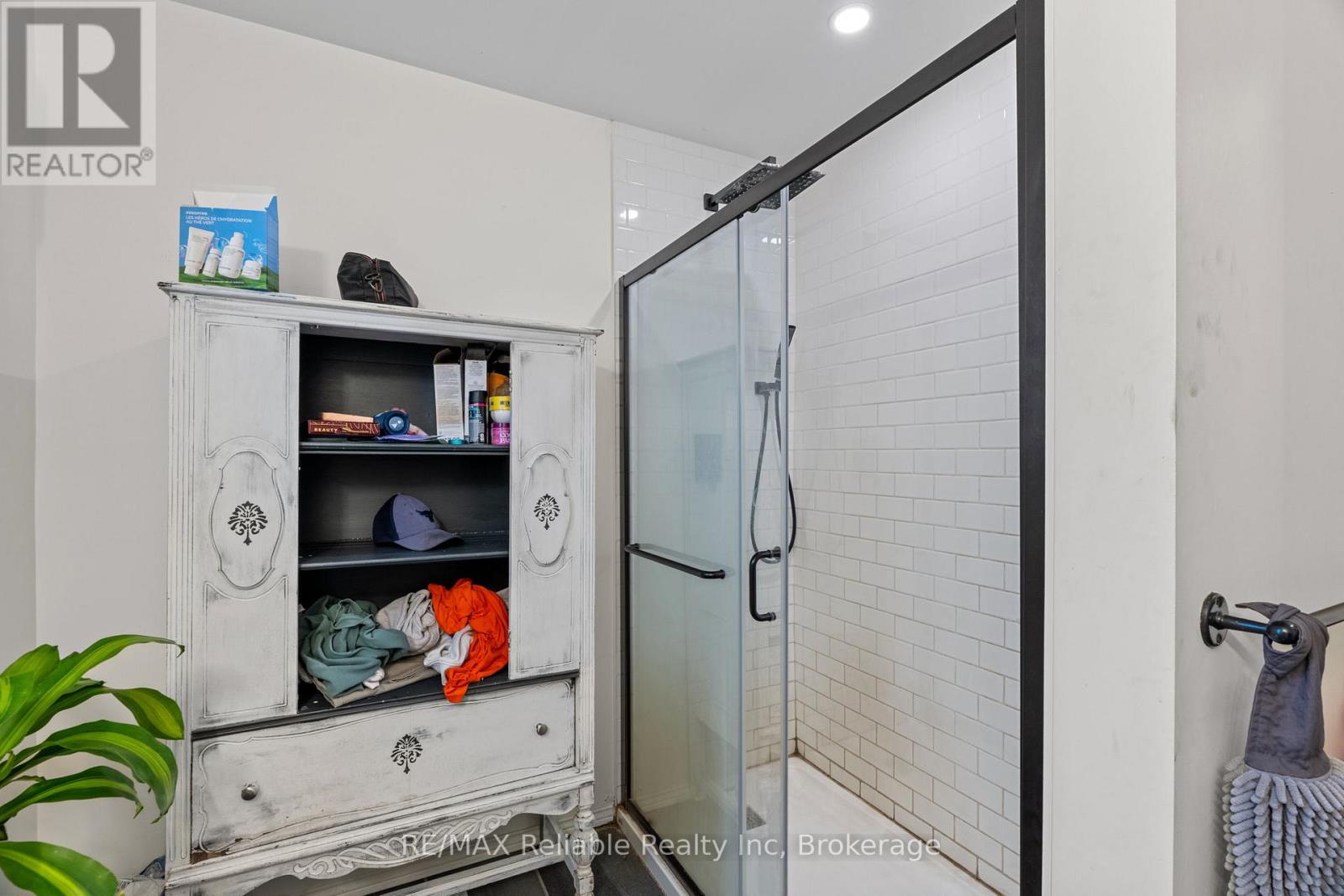 271 Main Street, Central Huron, Ontario  N0M 2H0 - Photo 38 - X12964398