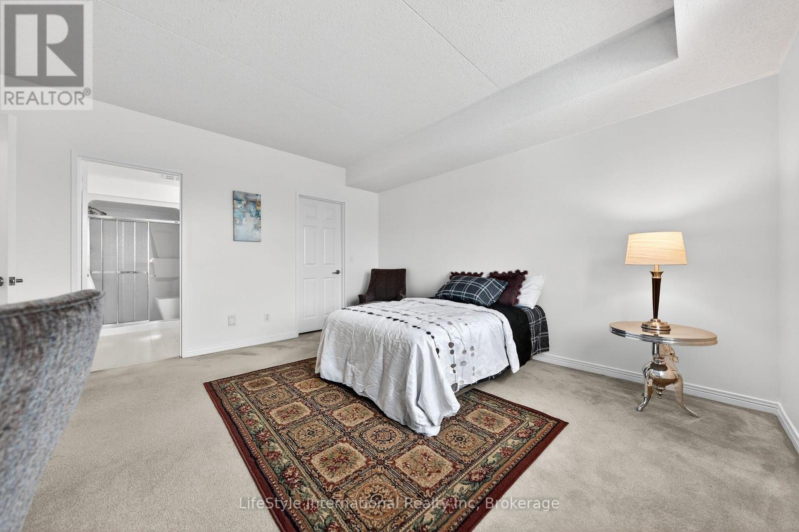 103 - 208 Silvercreek Parkway N, Guelph, Ontario  N1H 8H2 - Photo 10 - X12964520