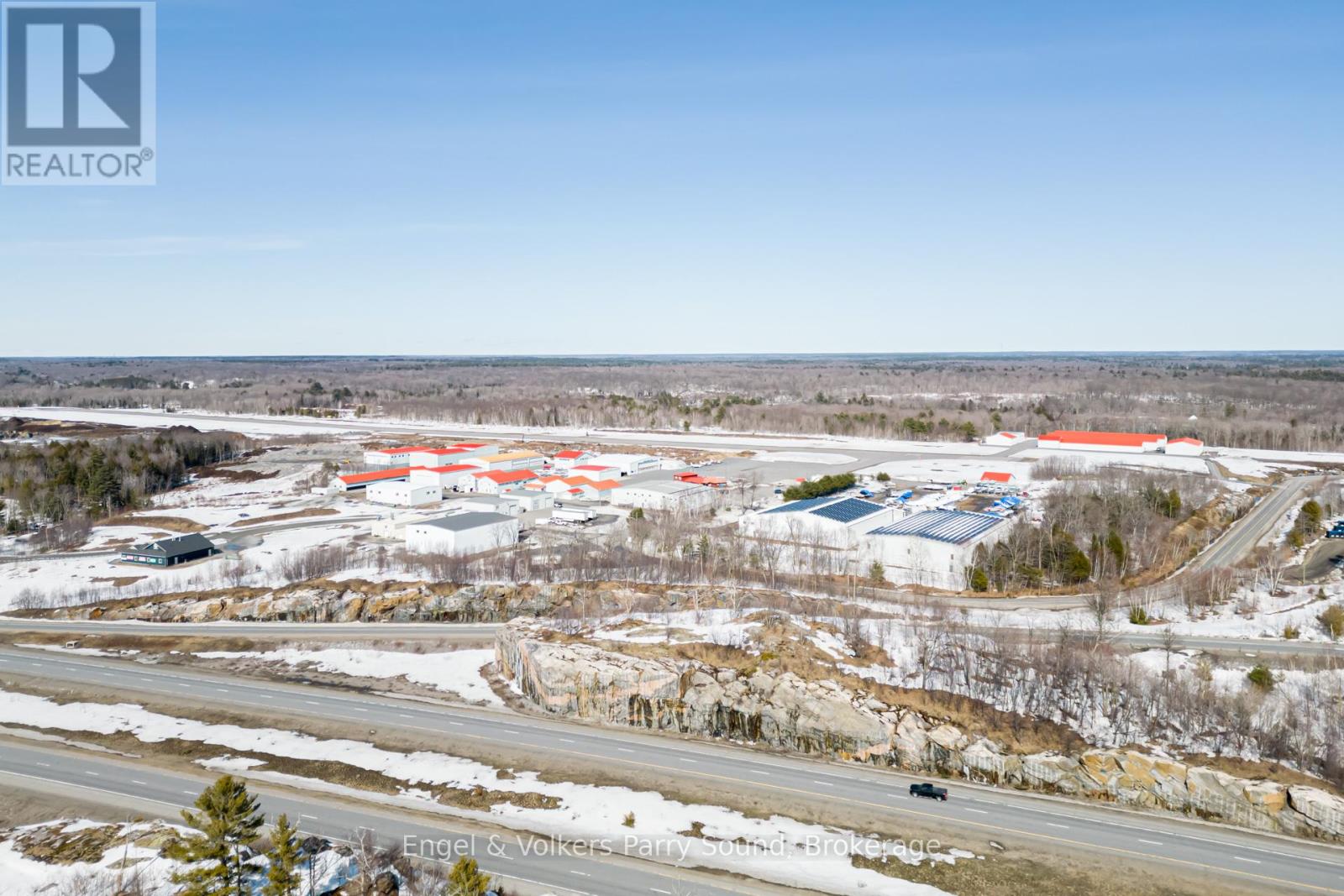 14 Hangar Road, Seguin, Ontario  P2A 0B2 - Photo 21 - X12964692