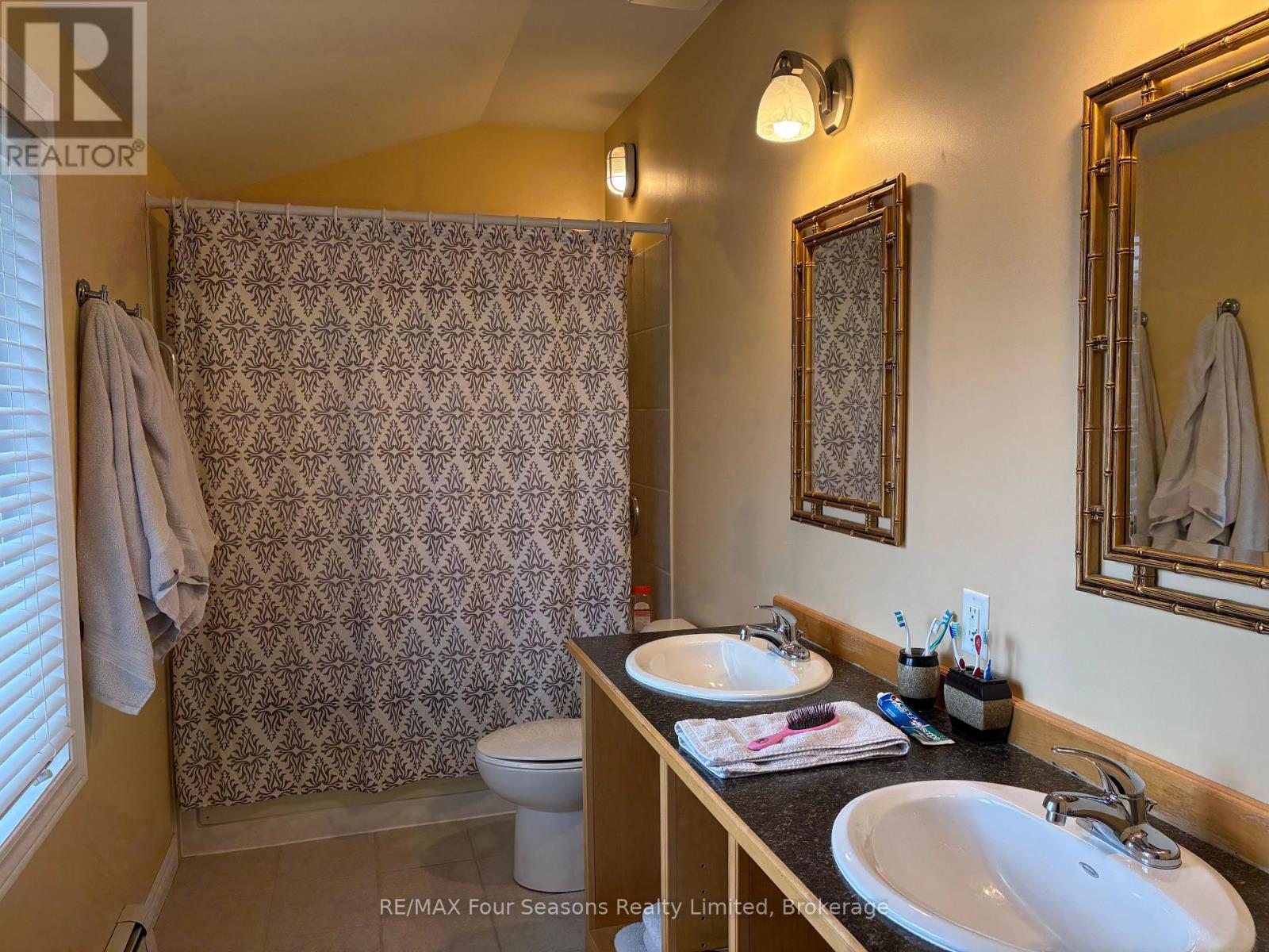 163 Craigleith Road, Blue Mountains, Ontario L9Y 0S4 - Photo 9 - X12964696