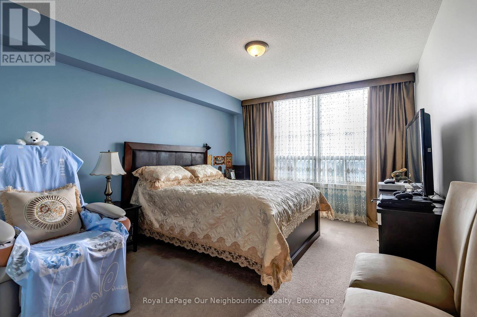 813 - 1720 Eglinton Avenue E, Toronto, Ontario  M4A 2X8 - Photo 10 - C12964390