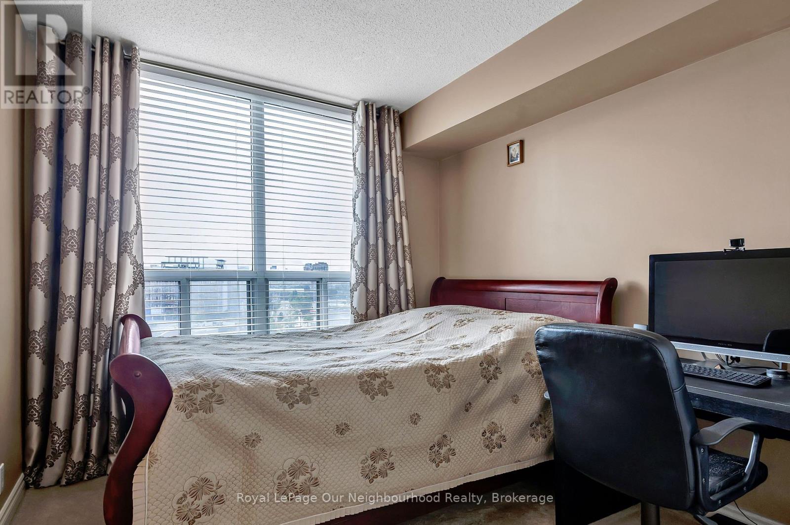 813 - 1720 Eglinton Avenue E, Toronto, Ontario  M4A 2X8 - Photo 12 - C12964390