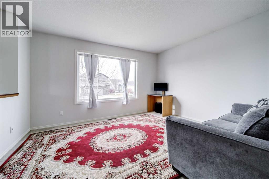 136 Jessie Robinson Close N, Lethbridge, Alberta  T1H 3Y8 - Photo 6 - A2299075