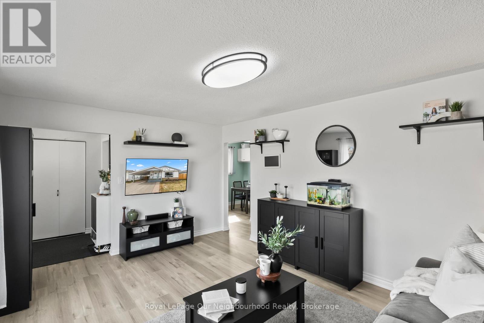 81 Swanston Crescent, Ajax, Ontario  L1S 3J5 - Photo 9 - E12964424