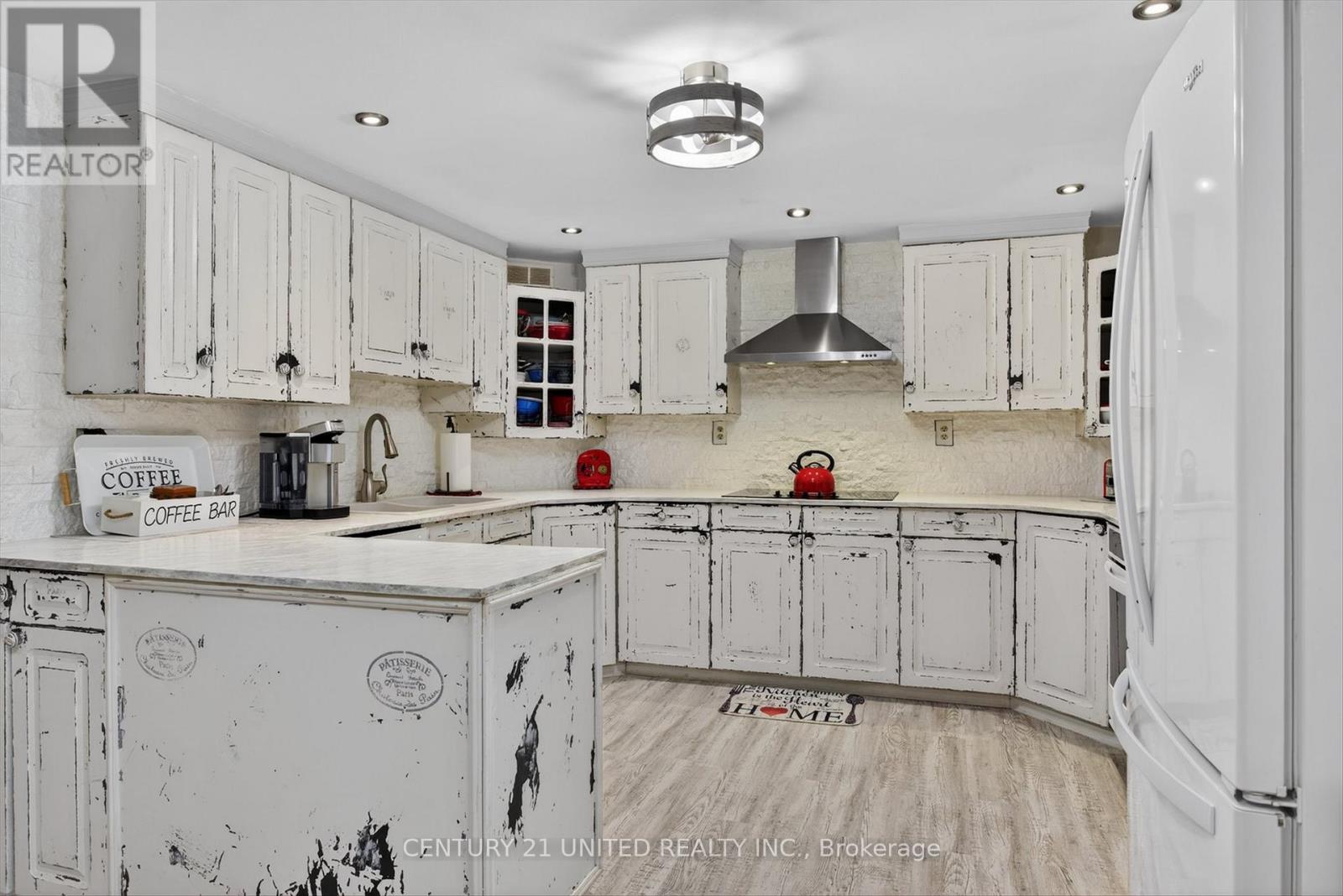 216 Alpine Lake Road, Trent Lakes, Ontario  K0M 1A0 - Photo 3 - X12964604