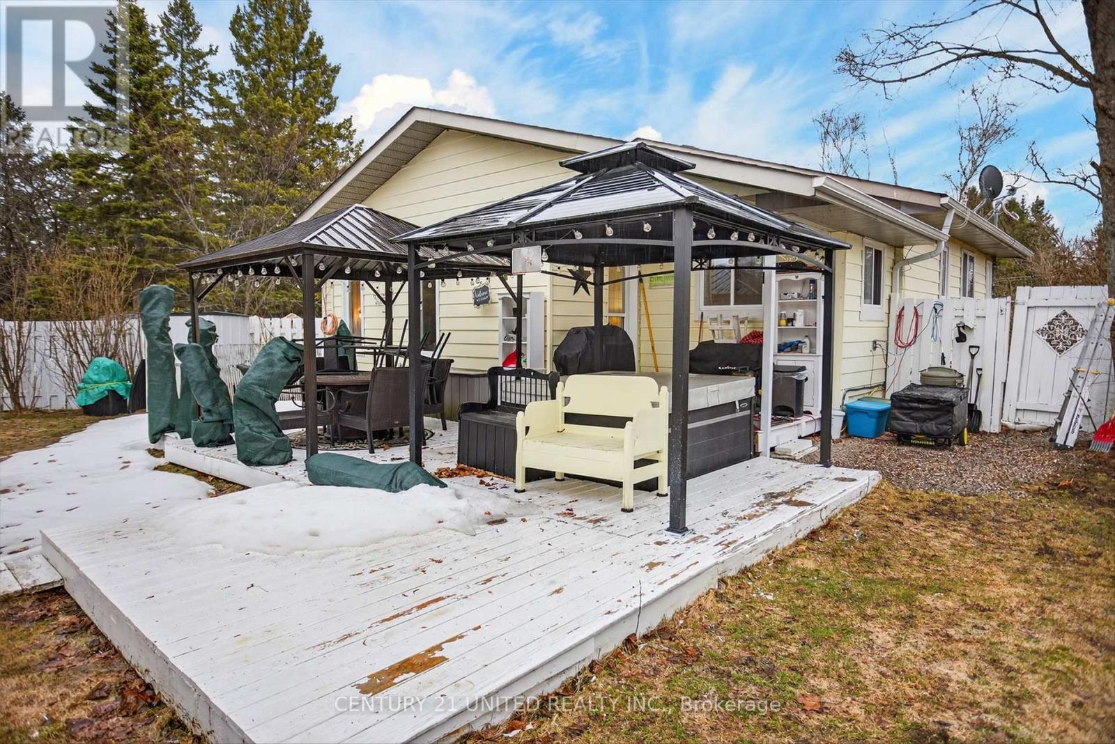 216 Alpine Lake Road, Trent Lakes, Ontario  K0M 1A0 - Photo 37 - X12964604