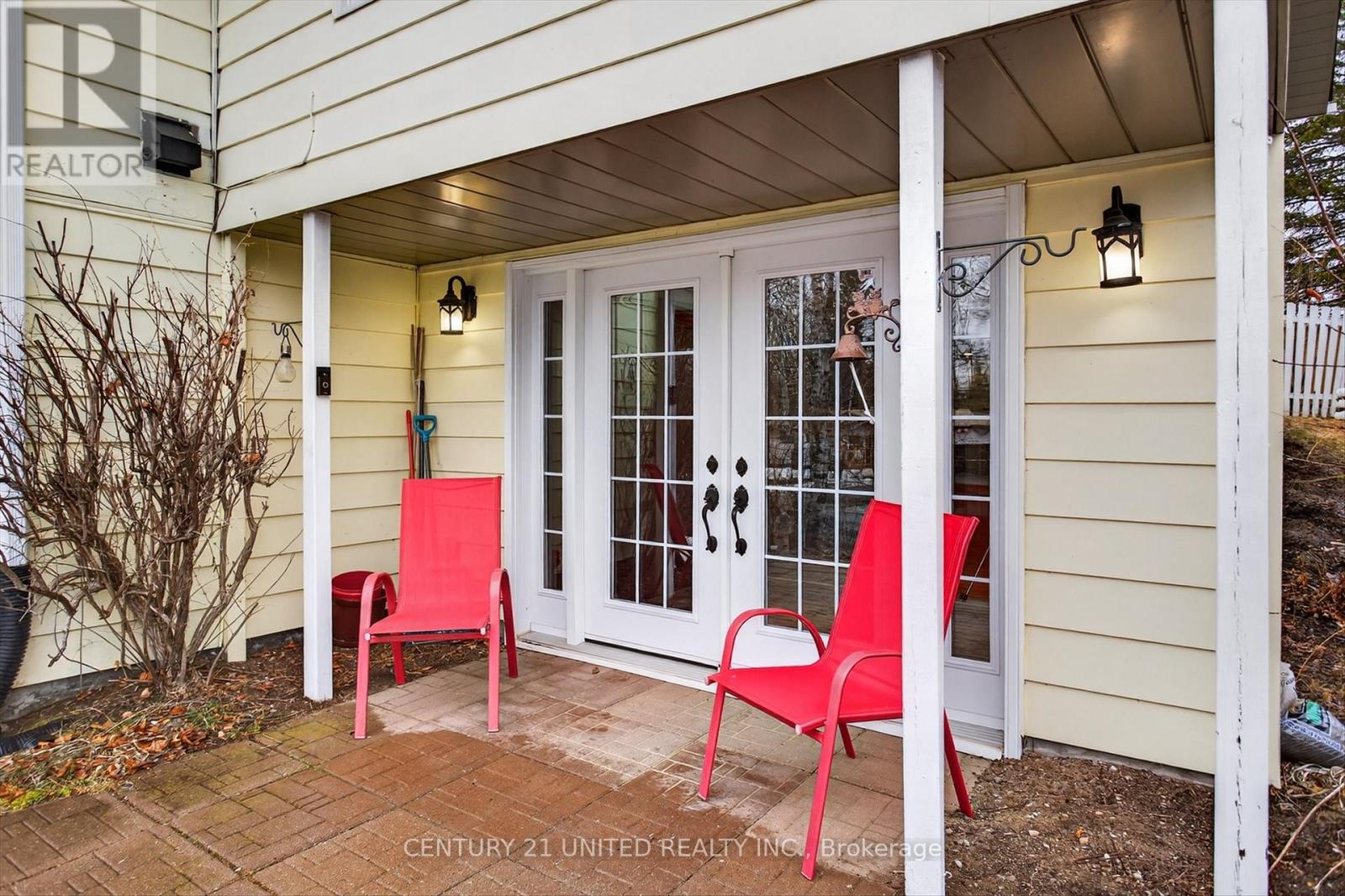 216 Alpine Lake Road, Trent Lakes, Ontario  K0M 1A0 - Photo 9 - X12964604