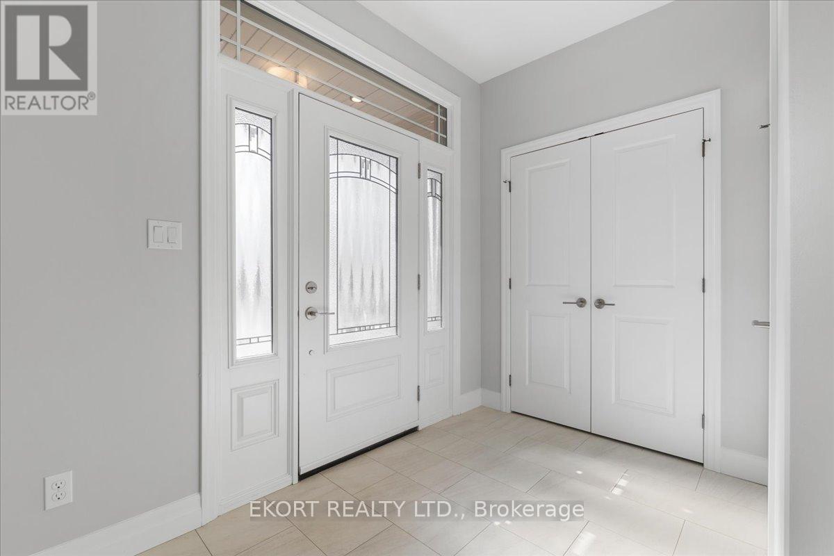 154 Appledene Drive, Quinte West, Ontario  K8V 6J3 - Photo 2 - X12964626