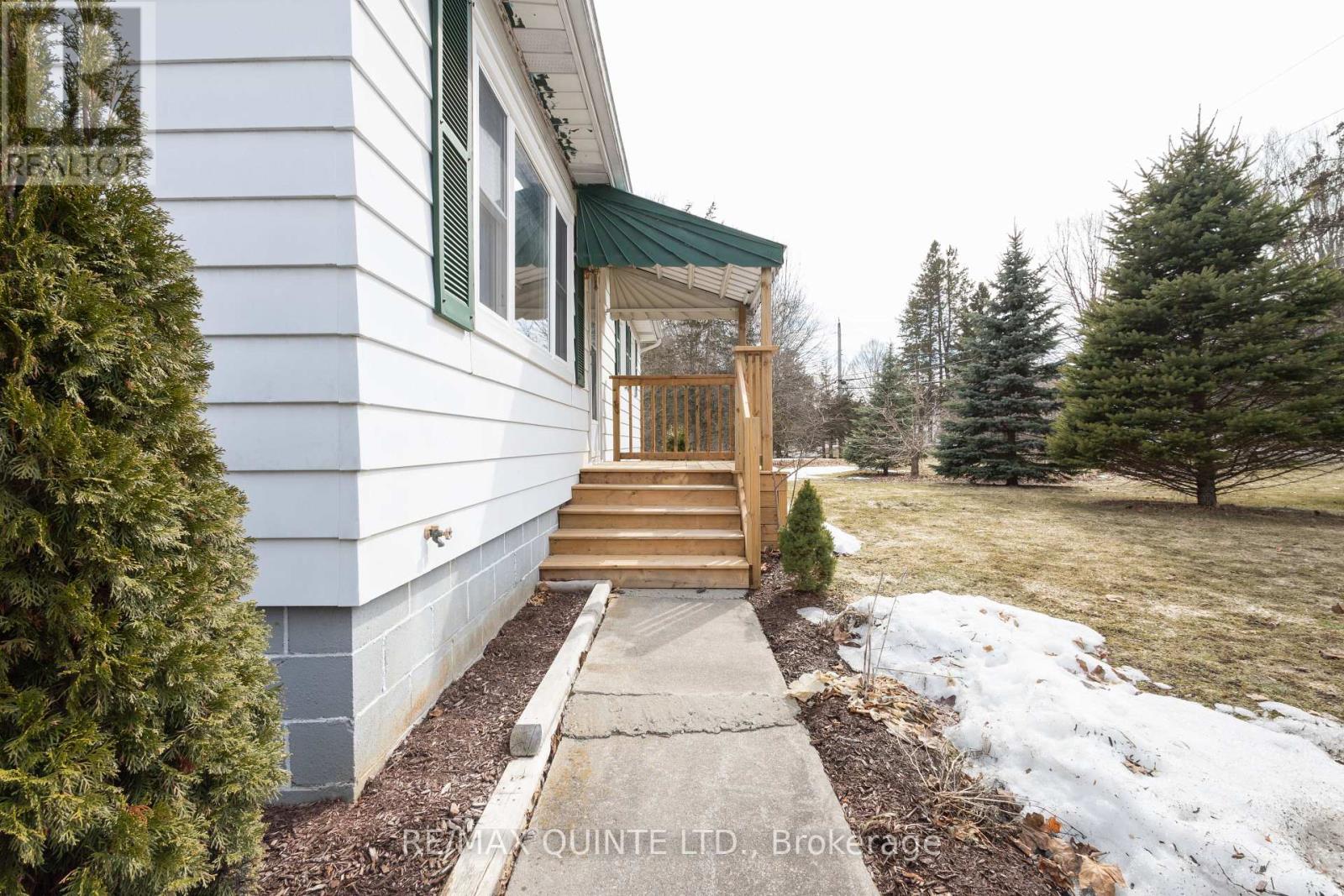 180 Hoskin Road, Belleville, Ontario  K0K 2V0 - Photo 3 - X12964716