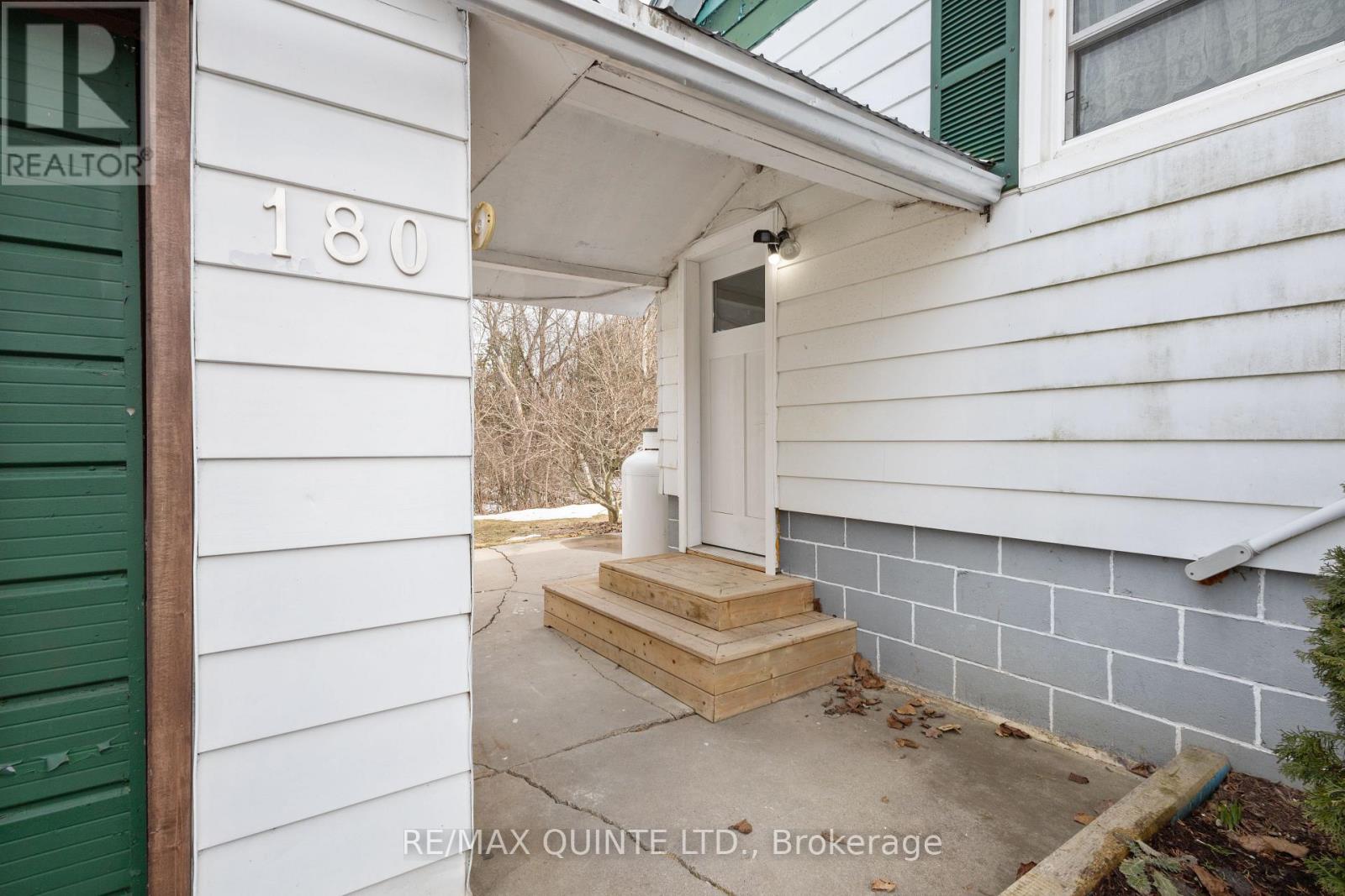 180 Hoskin Road, Belleville, Ontario  K0K 2V0 - Photo 4 - X12964716