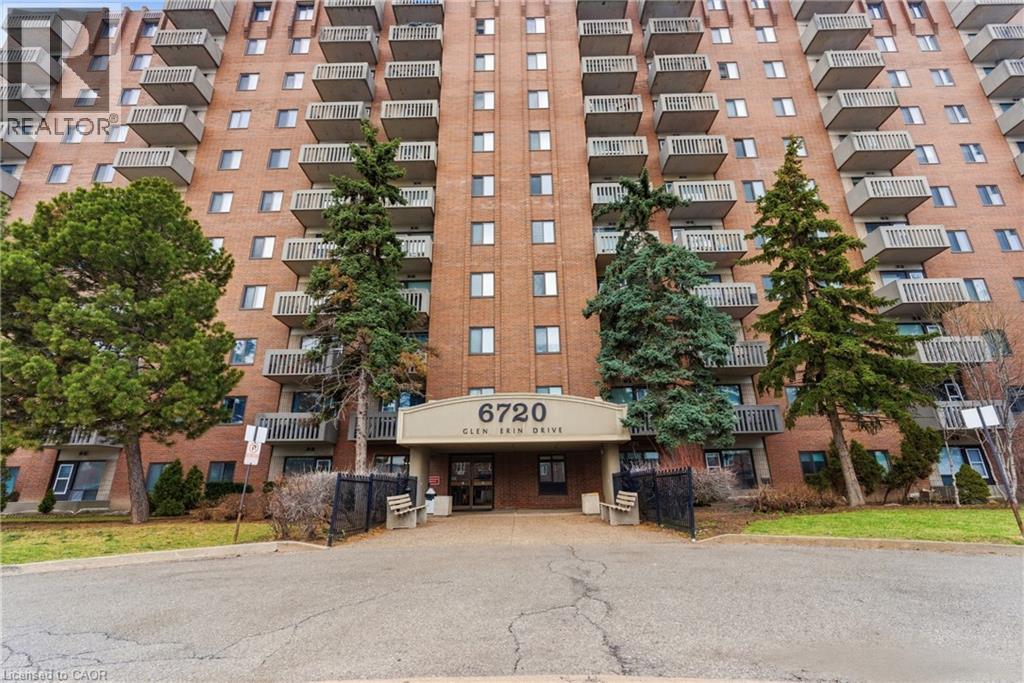 6720 Glen Erin Drive Unit# 312, Mississauga, Ontario  L5N 3K8 - Photo 2 - 40815529