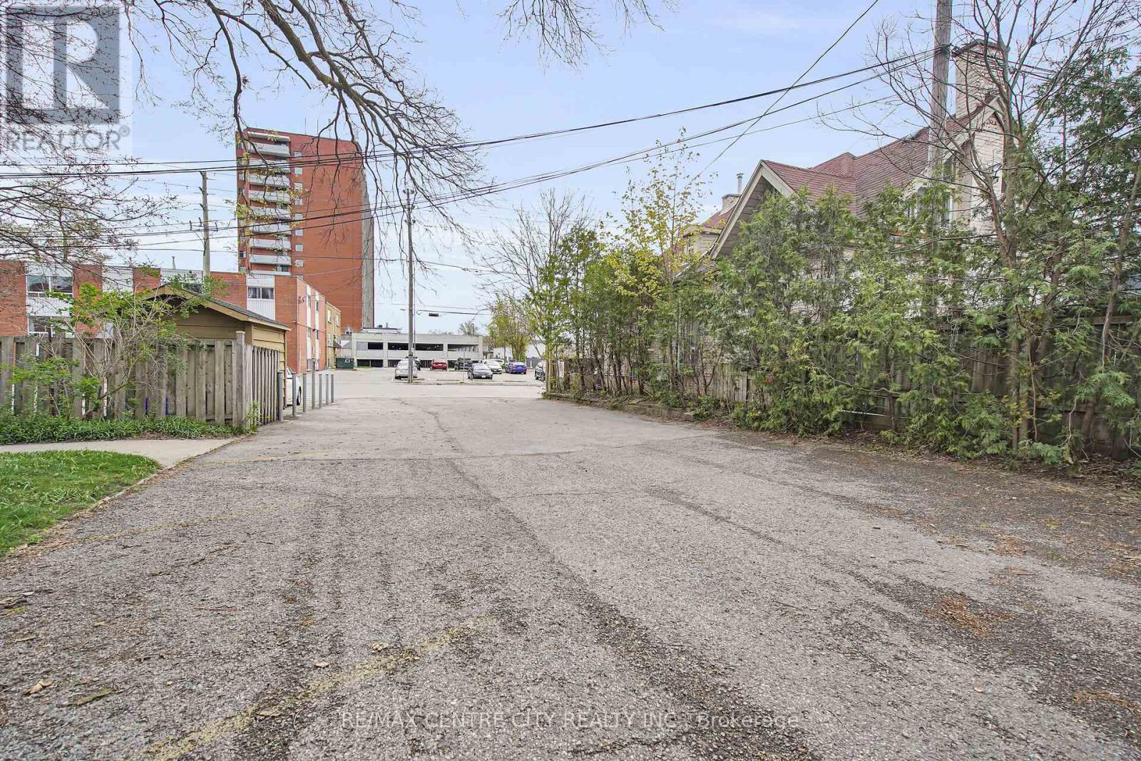 163 Oxford Street E, London East, Ontario  N6A 1T4 - Photo 7 - X12964226