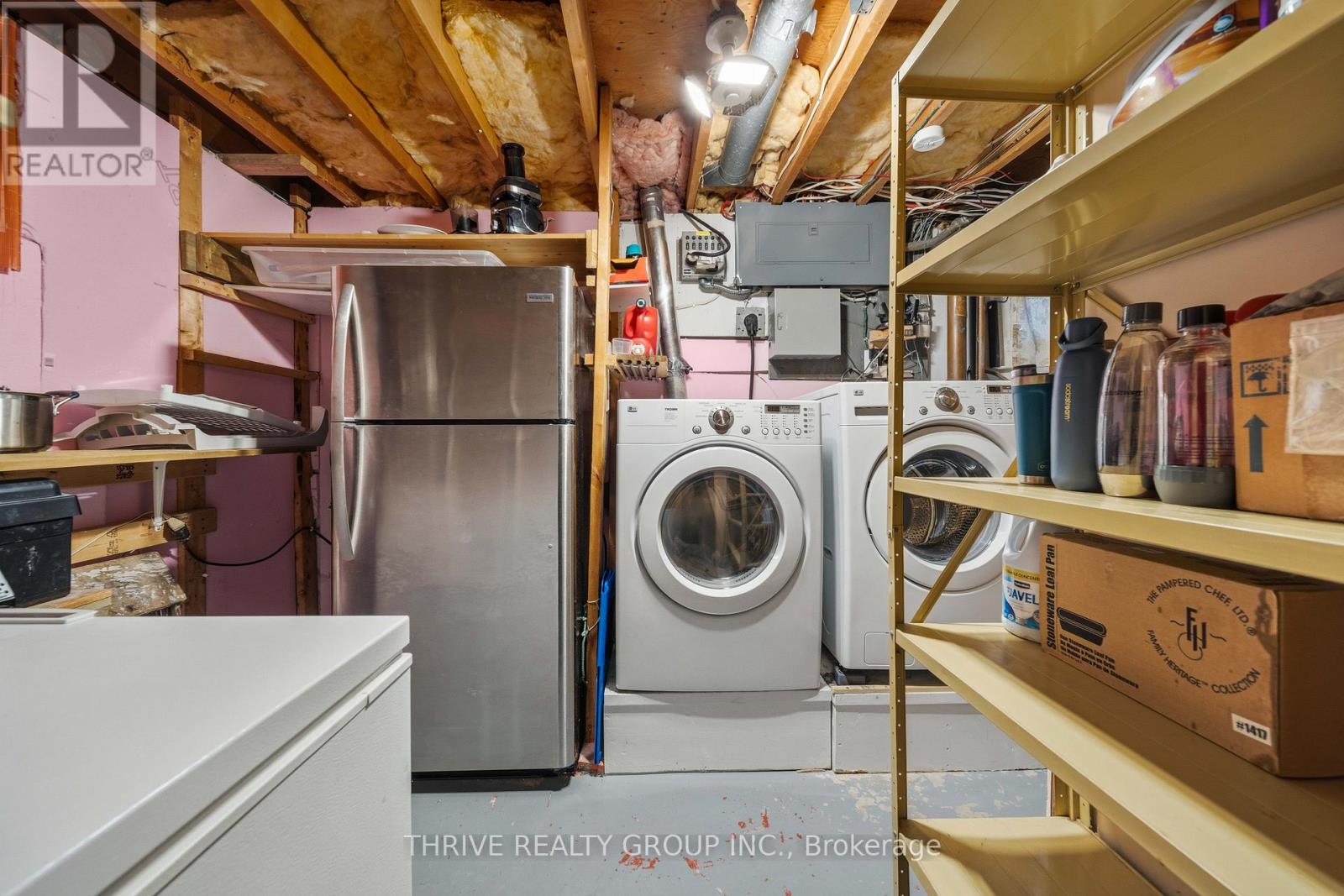 6 Southwood Crescent, London South (South D), Ontario  N6J 1S9 - Photo 37 - X12964266