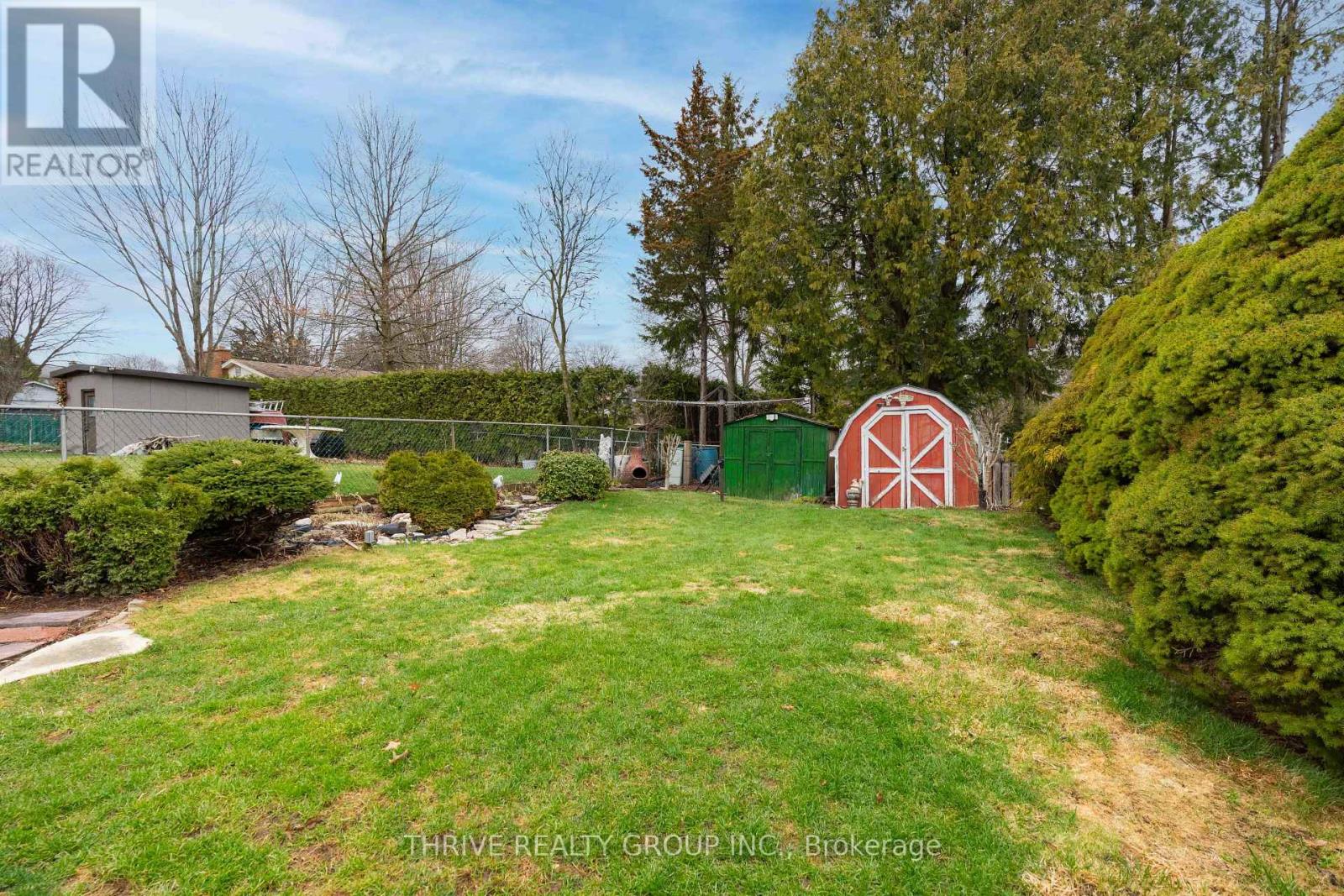 6 Southwood Crescent, London South (South D), Ontario  N6J 1S9 - Photo 42 - X12964266