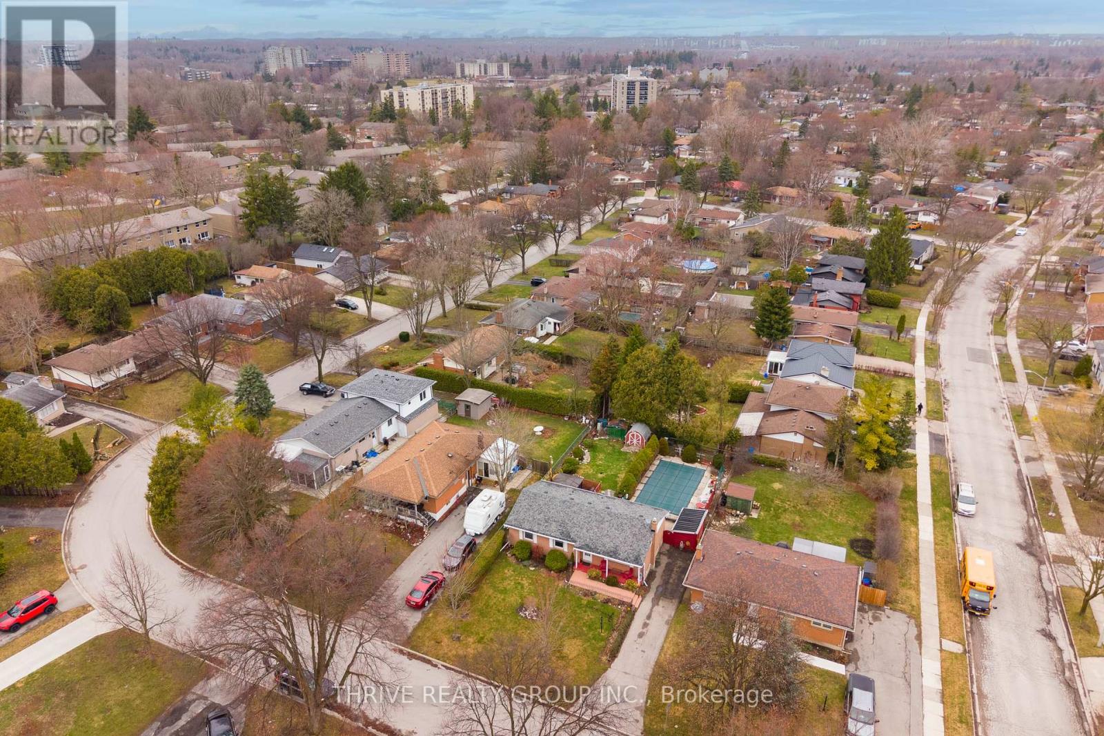 6 Southwood Crescent, London South (South D), Ontario  N6J 1S9 - Photo 47 - X12964266