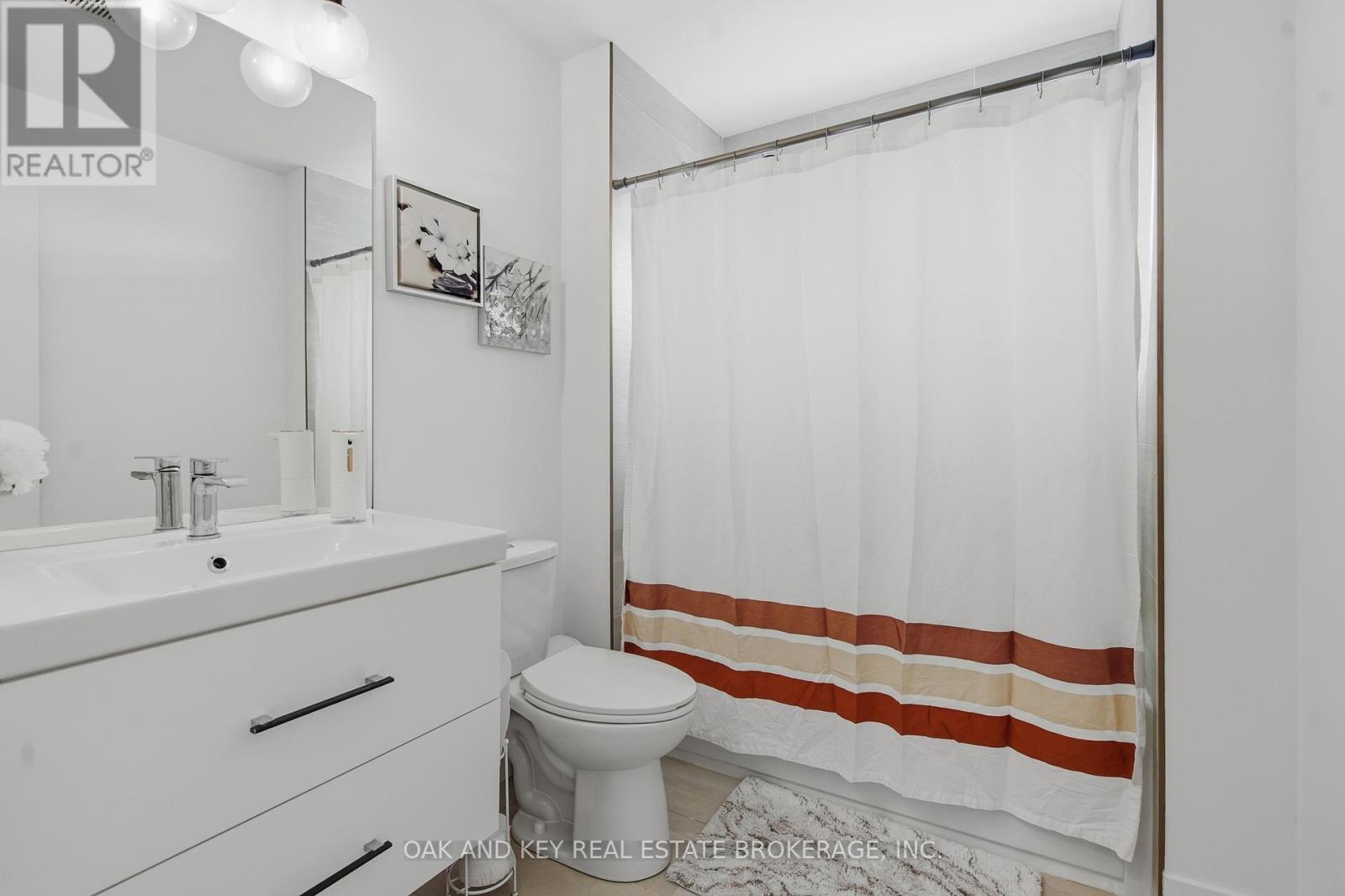 25 Alexander Circle, Strathroy-Caradoc, Ontario  N7G 0B4 - Photo 32 - X12964352