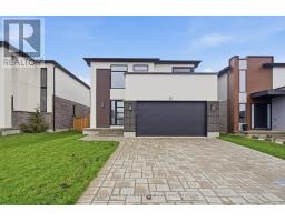 25 ALEXANDER CIRCLE, Strathroy-Caradoc, Ontario