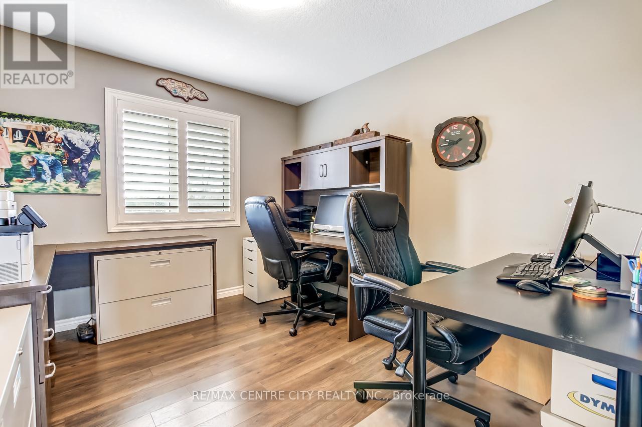 182 Emery Street, Central Elgin, Ontario  N5L 0A6 - Photo 19 - X12964420