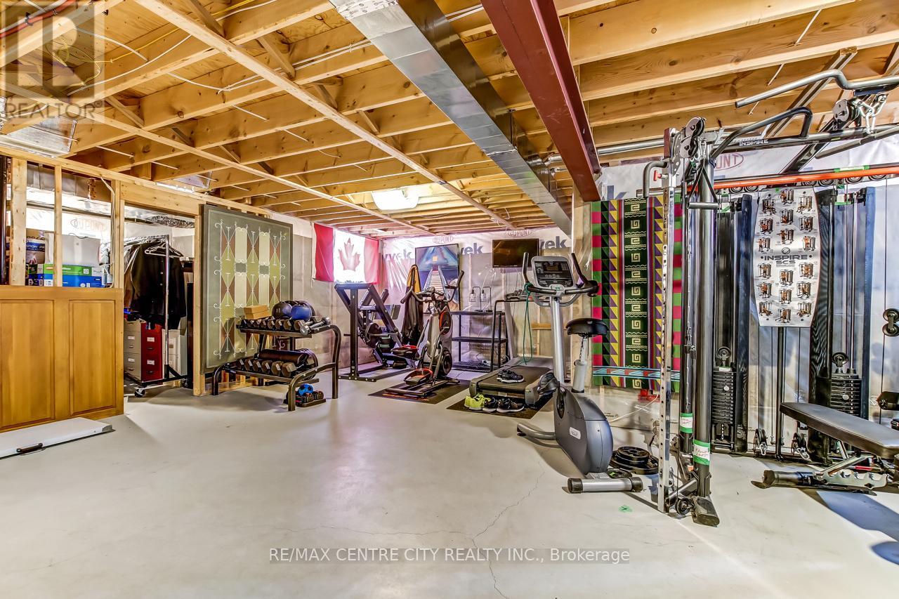 182 Emery Street, Central Elgin, Ontario  N5L 0A6 - Photo 27 - X12964420