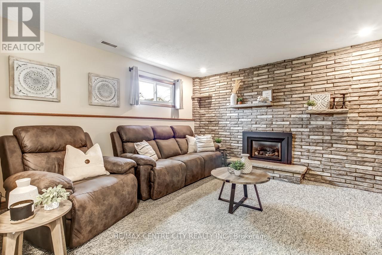 50 Erinlea Drive, St. Thomas, Ontario  N5R 5P1 - Photo 15 - X12964494