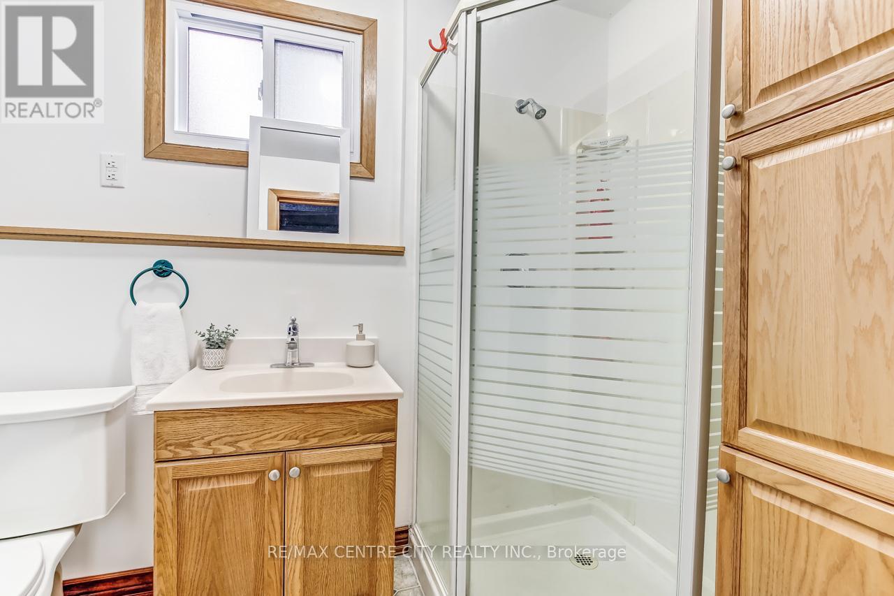 50 Erinlea Drive, St. Thomas, Ontario  N5R 5P1 - Photo 19 - X12964494