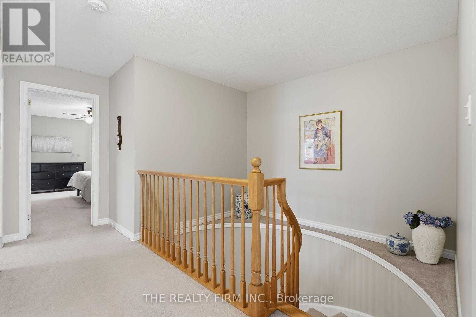 1102 Pleasantview Drive, London North, Ontario  N5X 4K3 - Photo 22 - X12964704