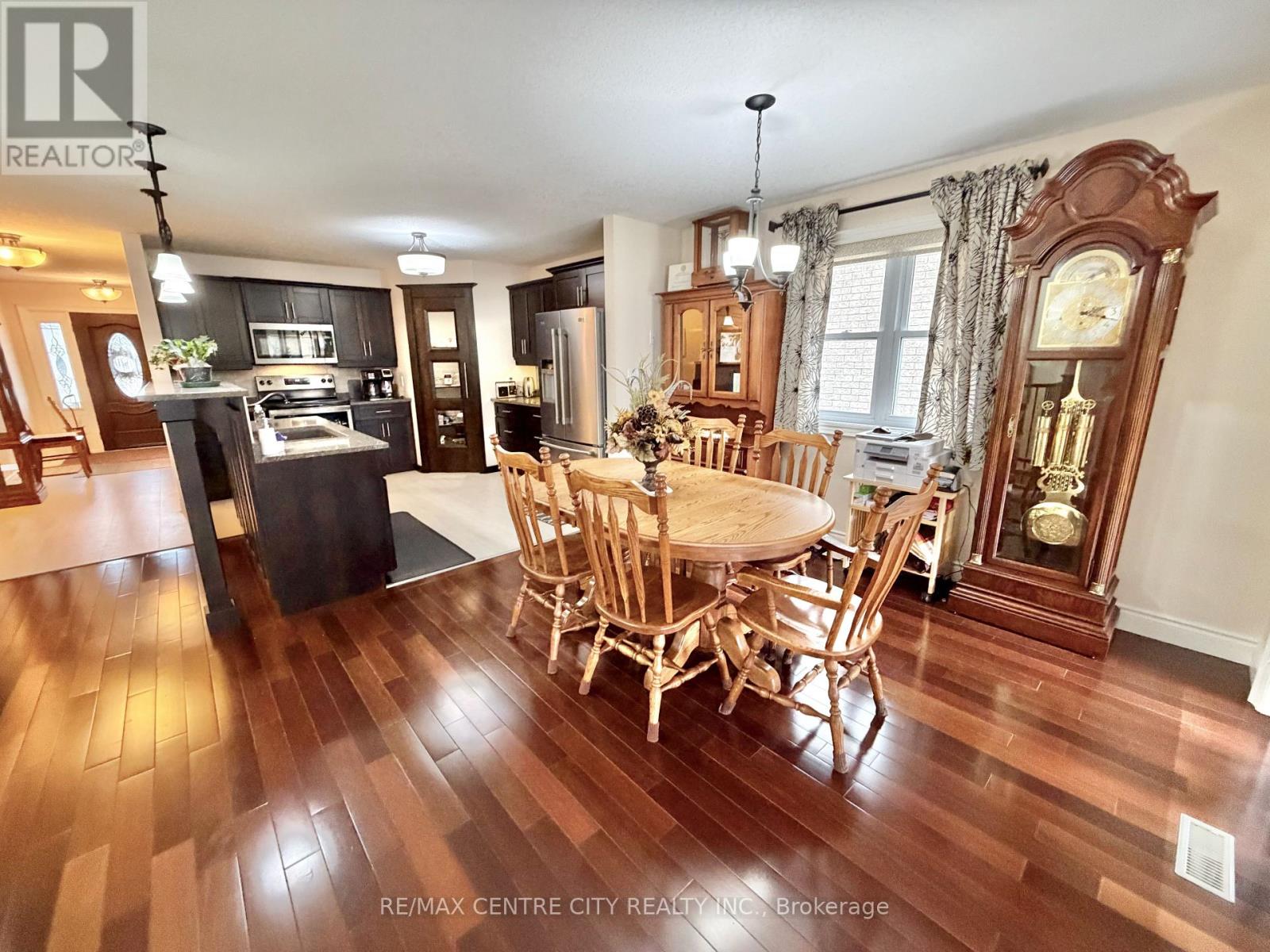 15 Holland Avenue, Aylmer, Ontario  N5H 3J2 - Photo 18 - X12964714