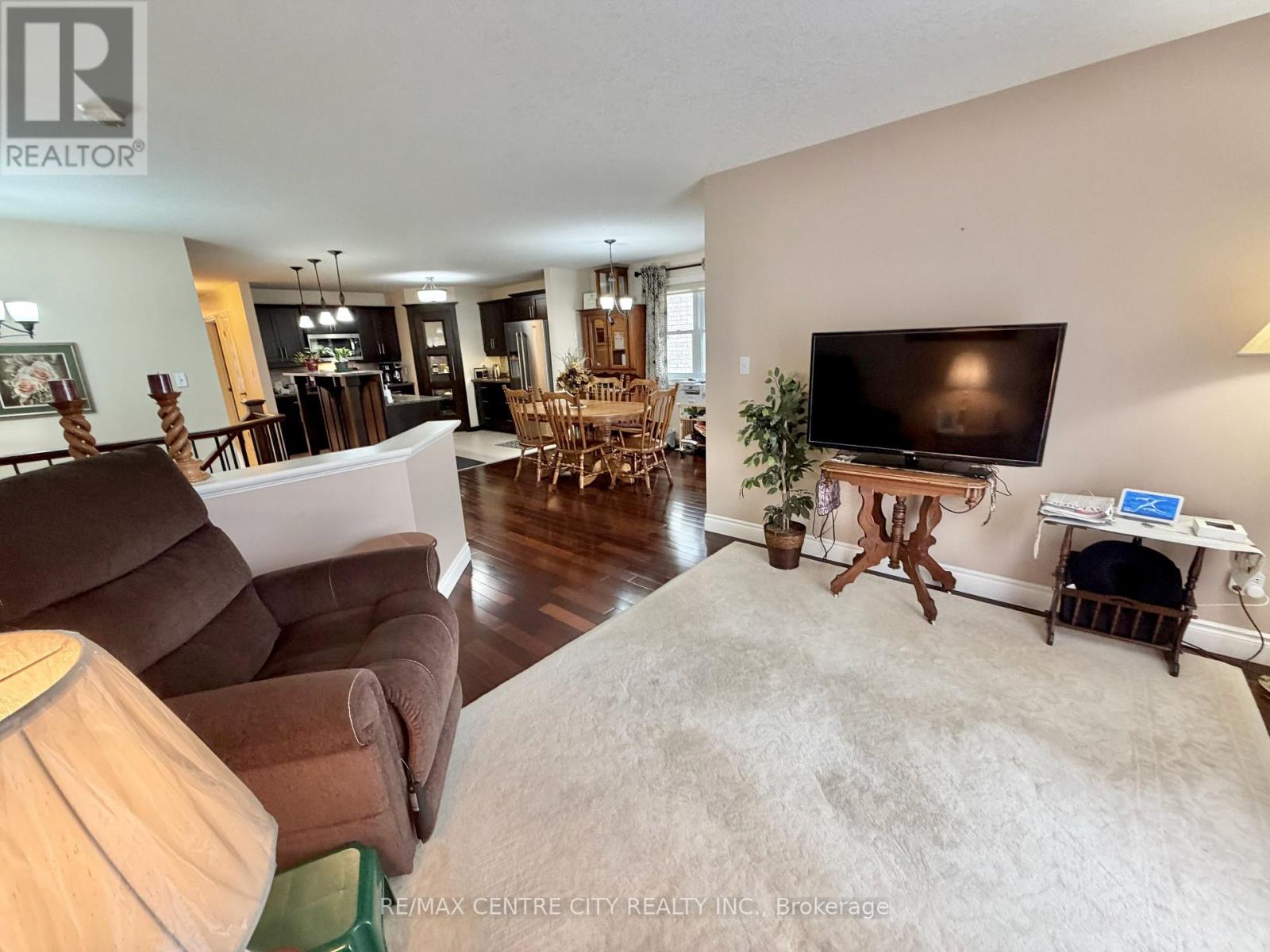 15 Holland Avenue, Aylmer, Ontario  N5H 3J2 - Photo 23 - X12964714