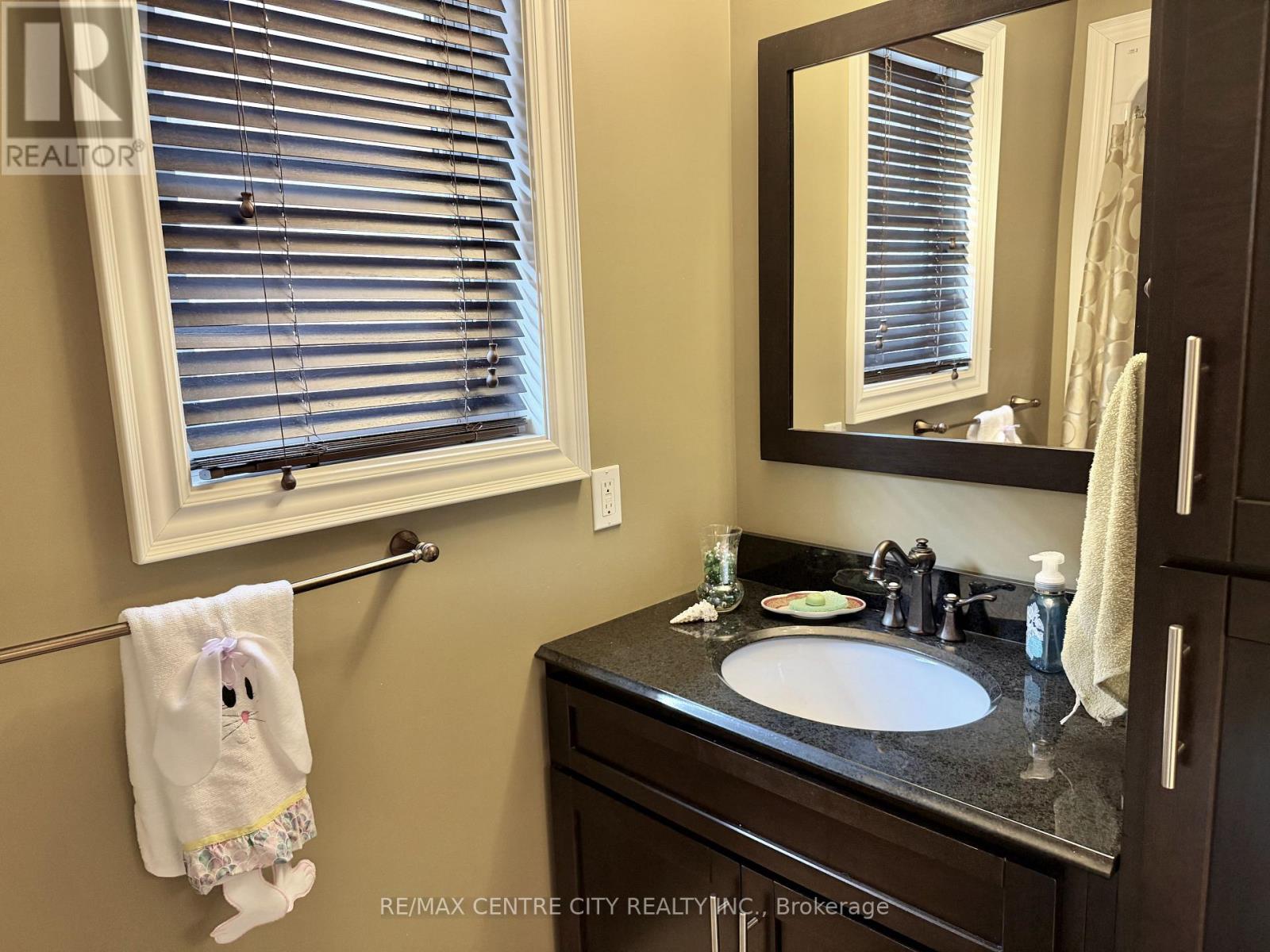 15 Holland Avenue, Aylmer, Ontario  N5H 3J2 - Photo 34 - X12964714