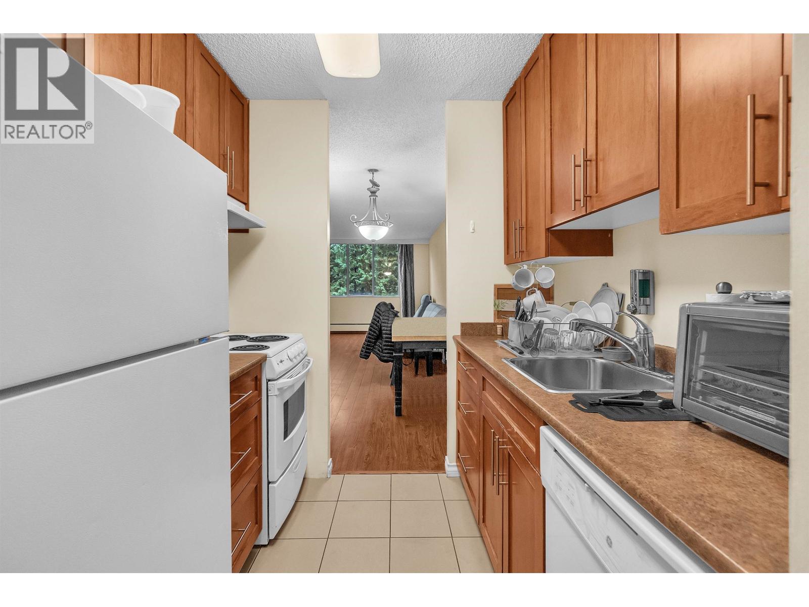 716 2012 Fullerton Avenue, North Vancouver, British Columbia  V7P 3E3 - Photo 8 - R3102957