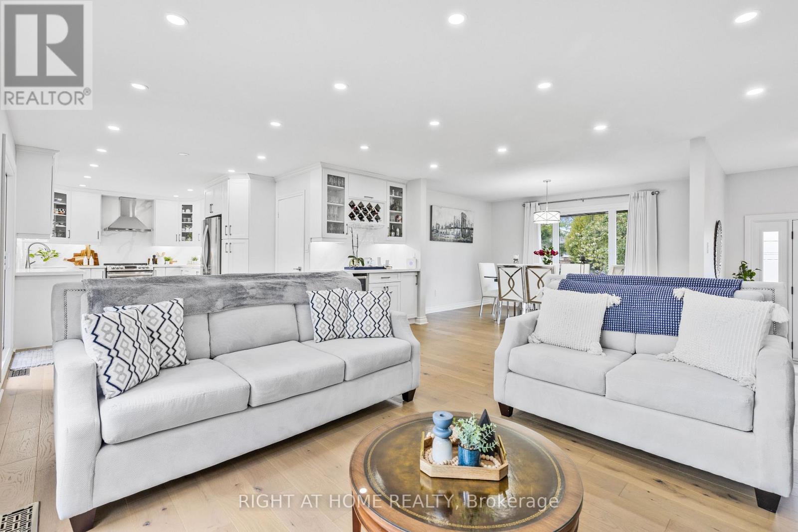 23 Riverview Boulevard, St. Catharines, Ontario  L2T 3L5 - Photo 6 - X12963958