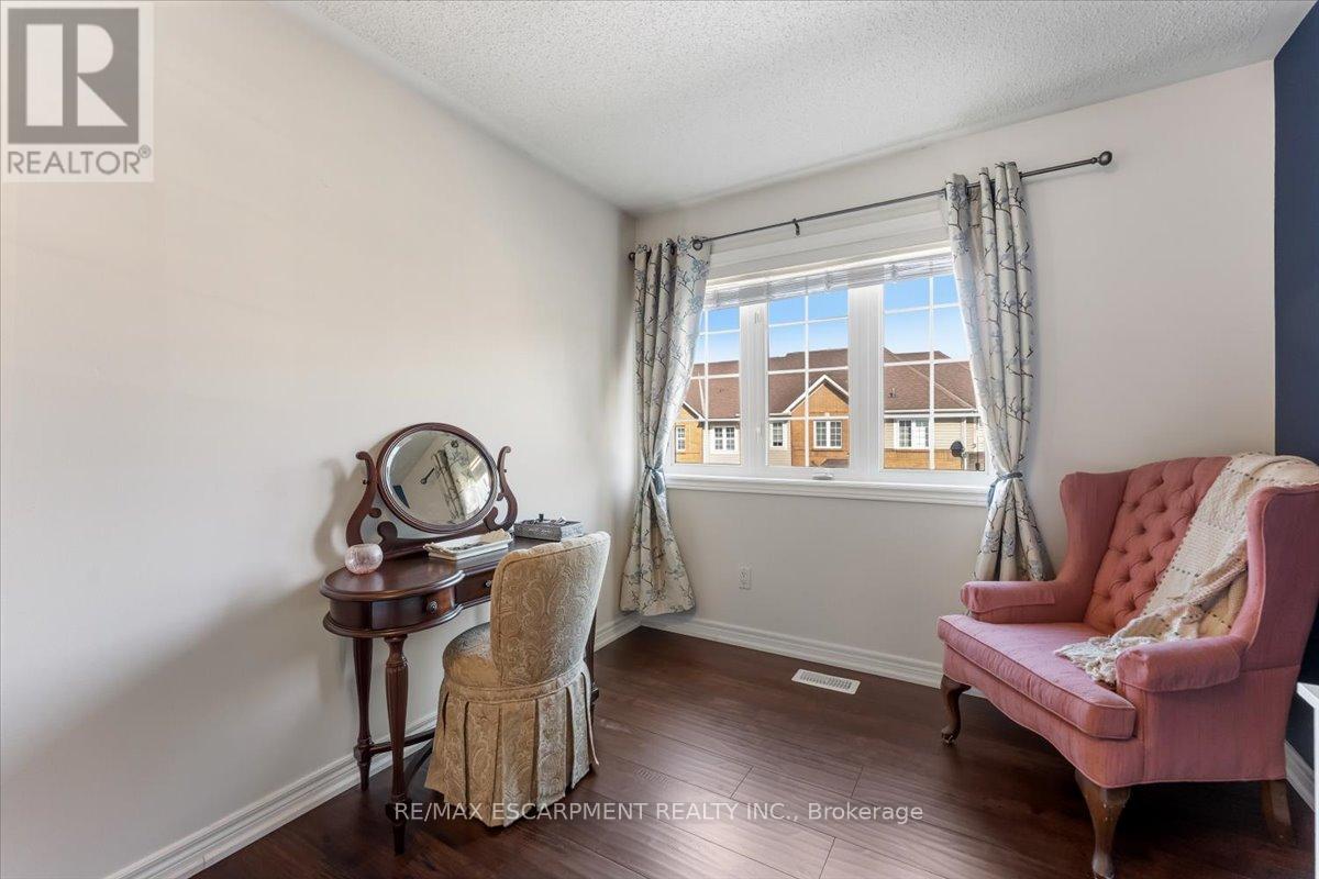 6 - 100 Beddoe Drive, Hamilton, Ontario L8P 4Z2 - Photo 27 - X12964034