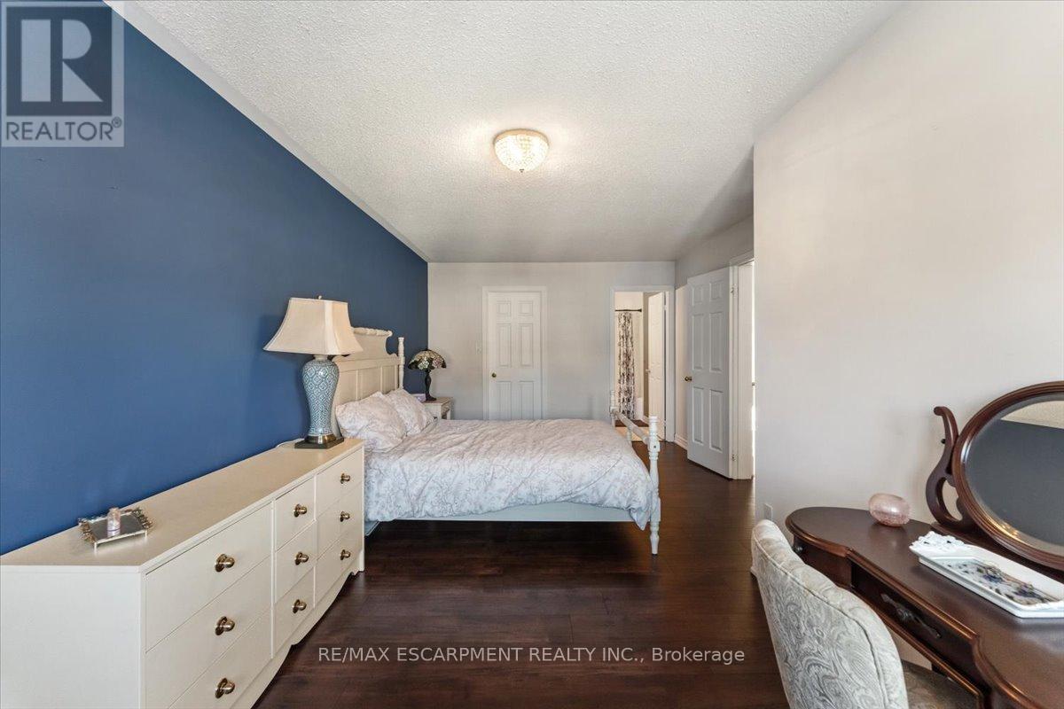 6 - 100 Beddoe Drive, Hamilton, Ontario L8P 4Z2 - Photo 28 - X12964034