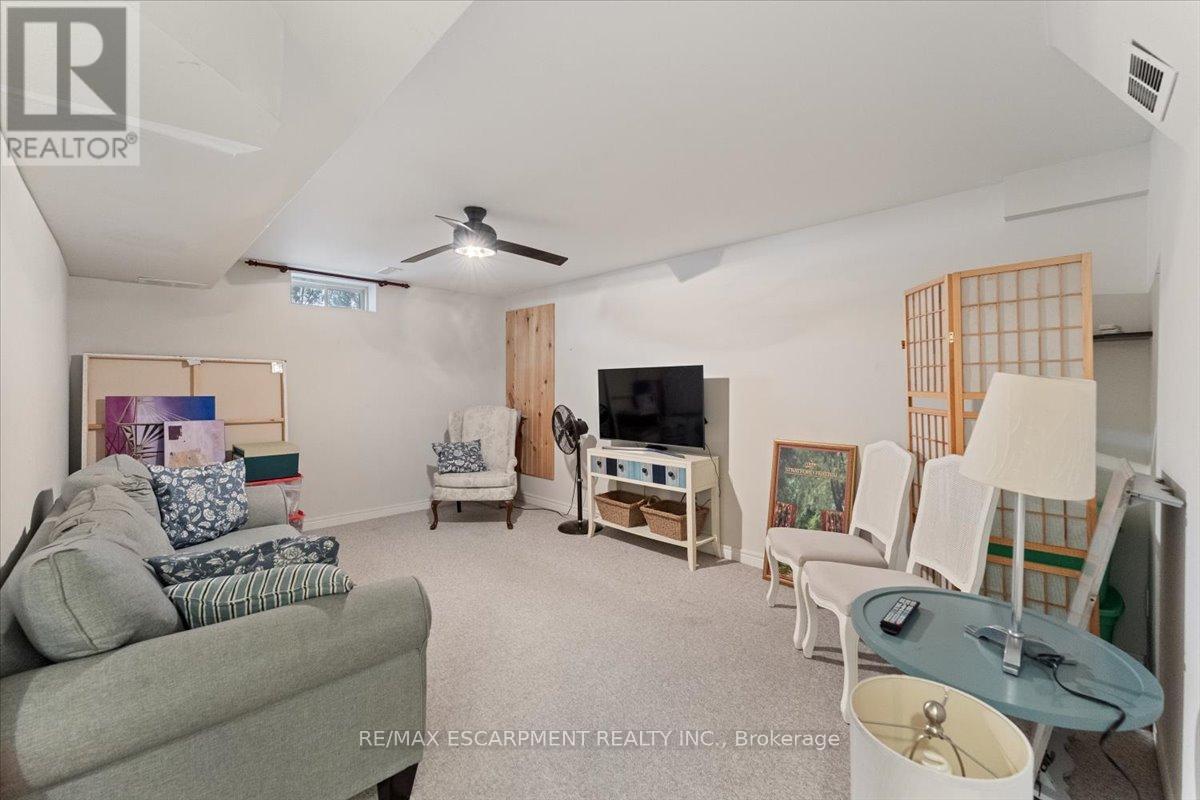 6 - 100 Beddoe Drive, Hamilton, Ontario L8P 4Z2 - Photo 35 - X12964034