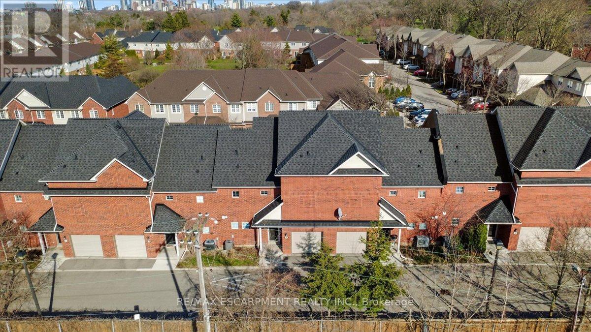 6 - 100 Beddoe Drive, Hamilton, Ontario L8P 4Z2 - Photo 41 - X12964034